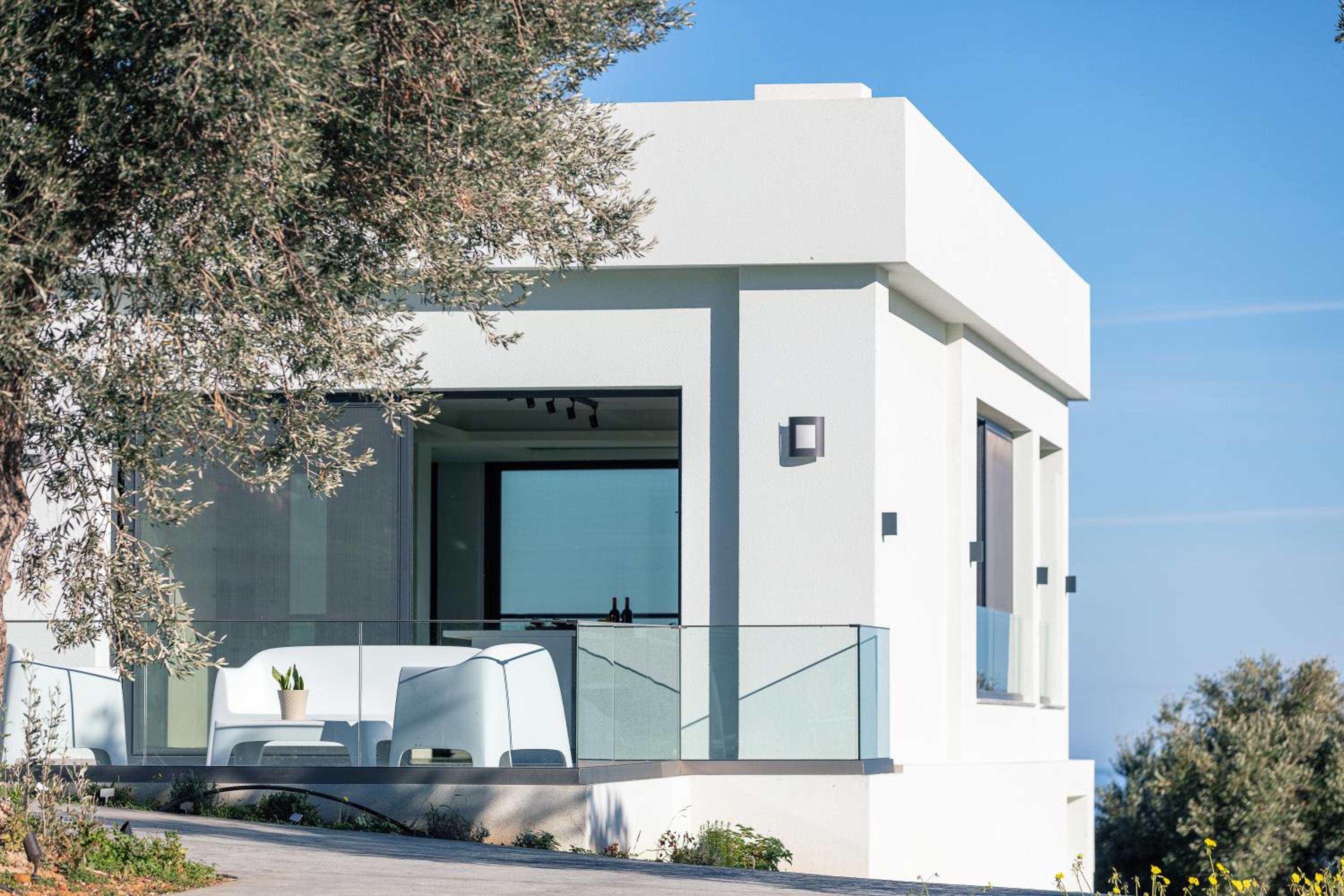 Nomadic Villa - Perpetual motion by etouri