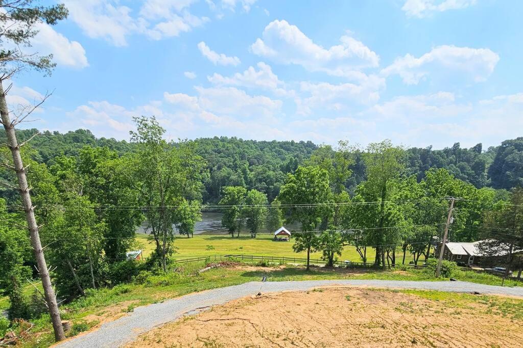 River View at Walnut Grove