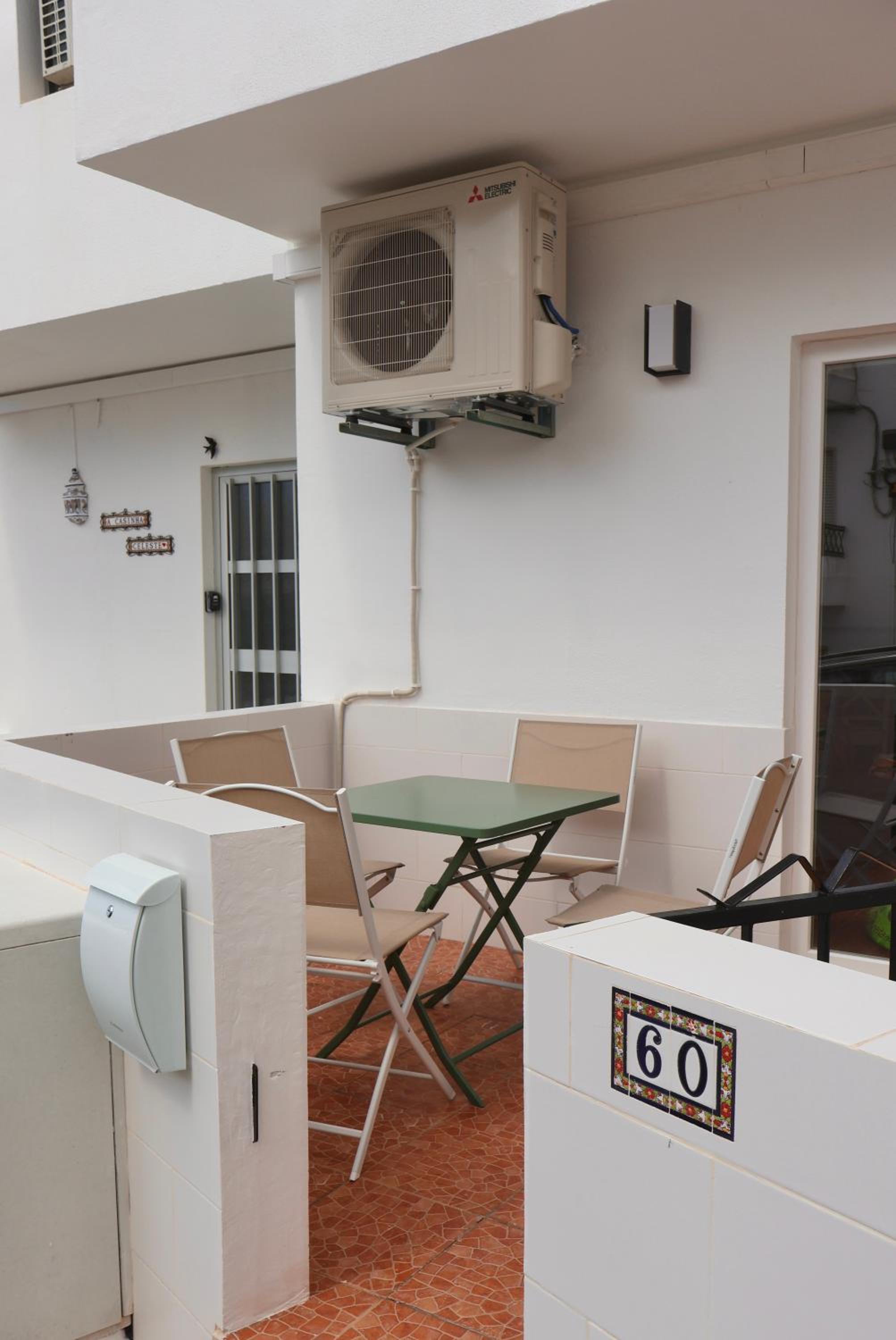Villa with sea view, AC and walking to the beach by Algarve Dream Holidays view 3