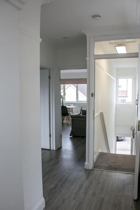 Stylish Retreat in Leigh-on-Sea view 2