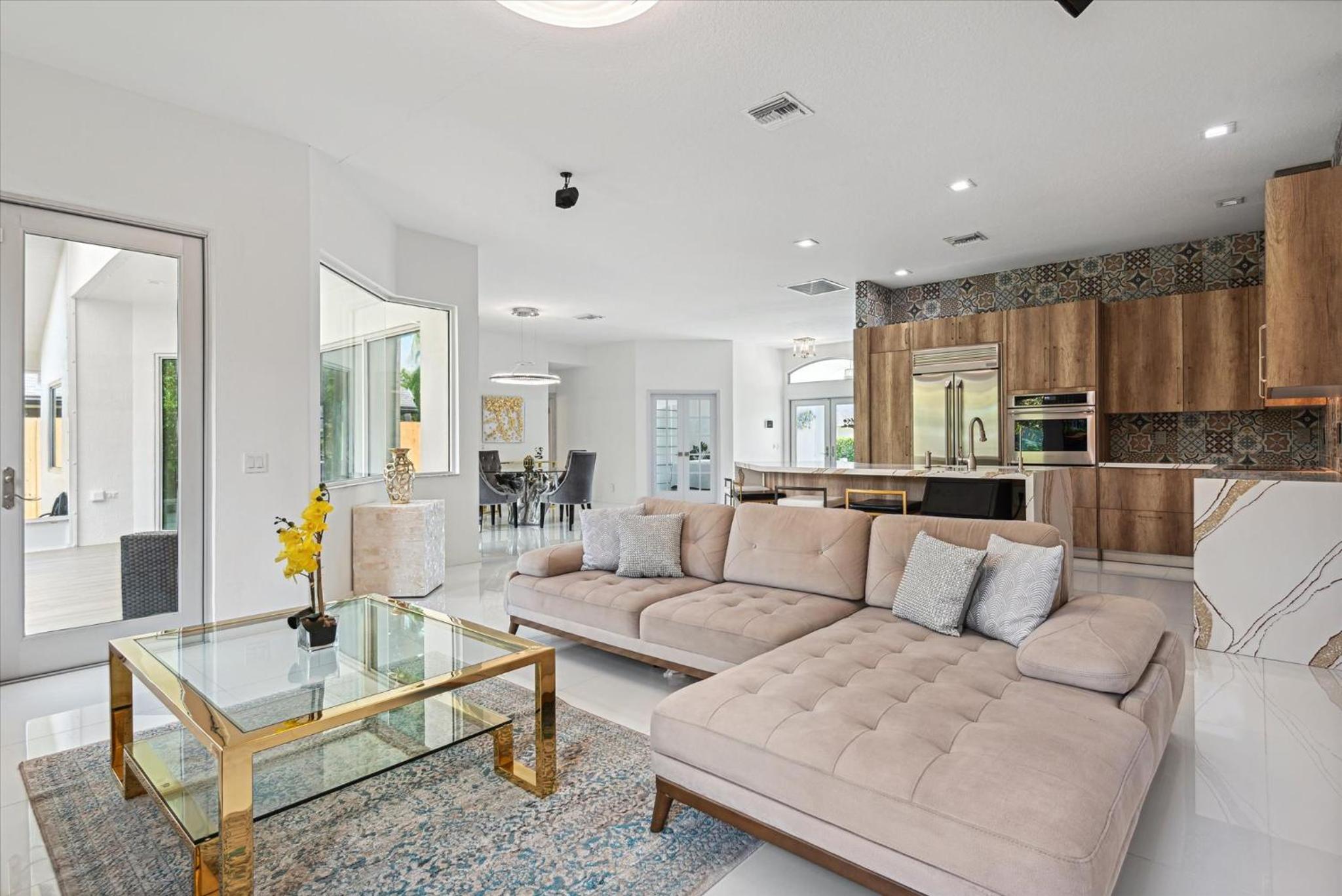 Luxury Modern Waterfront House in BEST Location! King Bed Suite & Close to Beach view 5