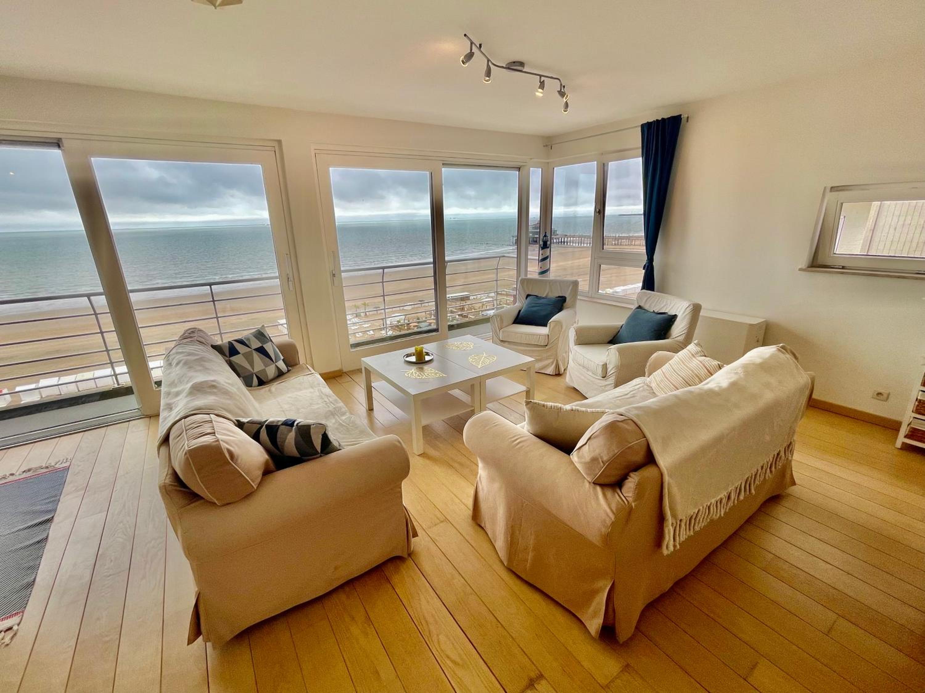 3BR Zeedijk apartment Ocean View