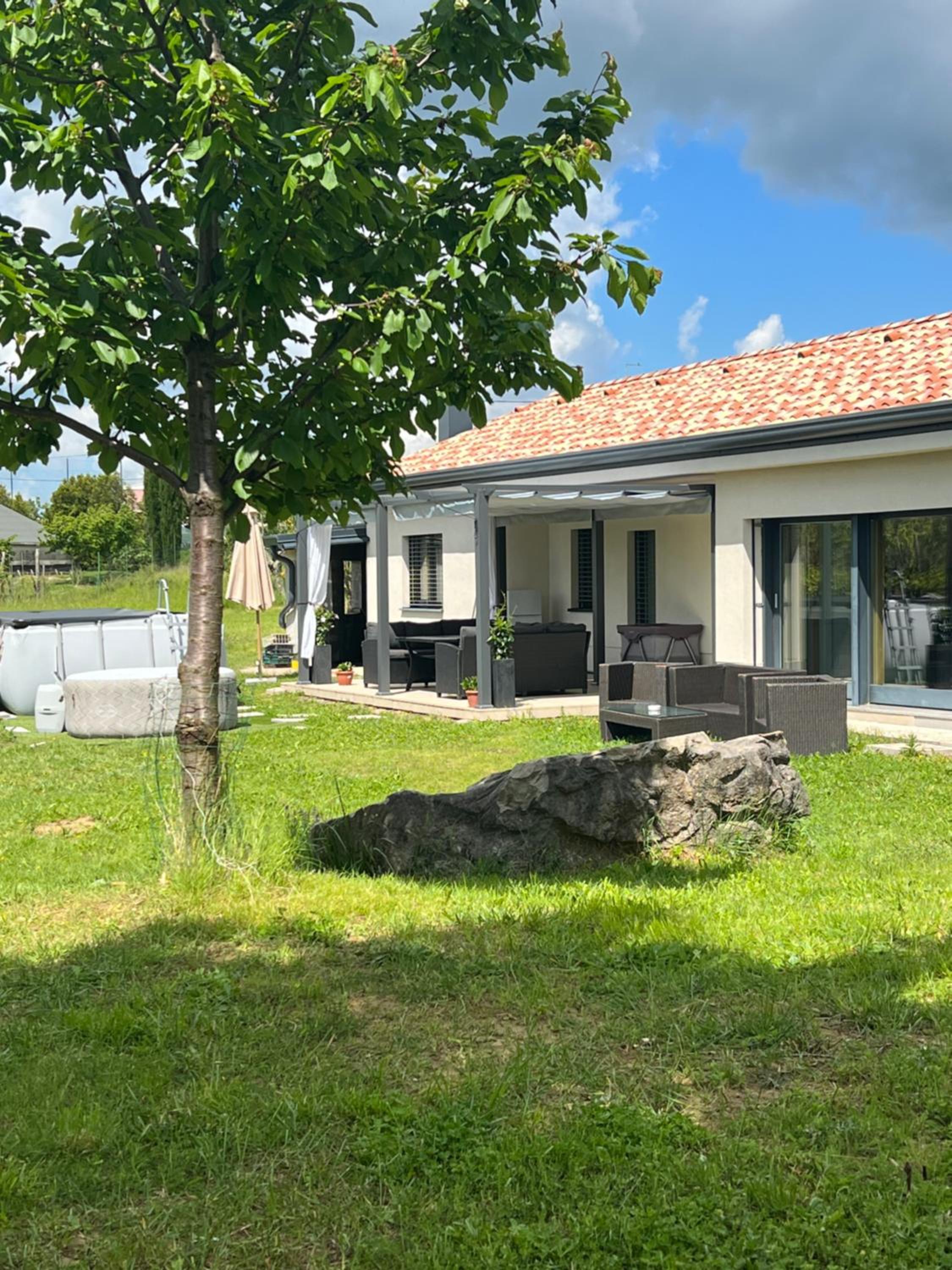 Capo House