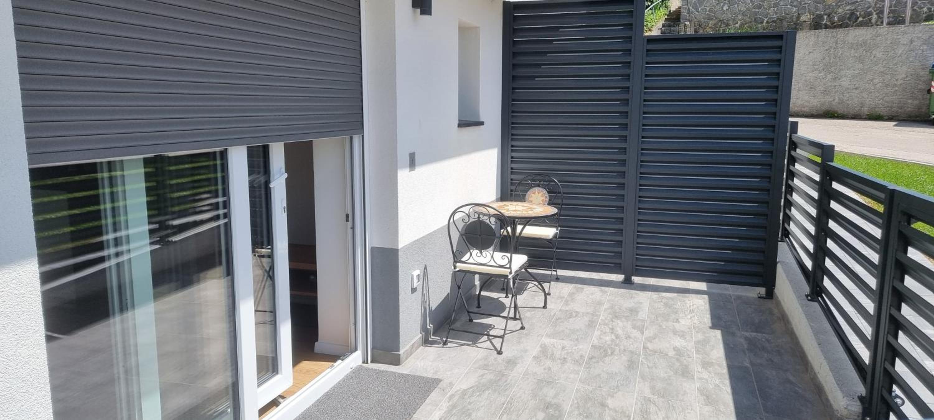 Naia Apartments
