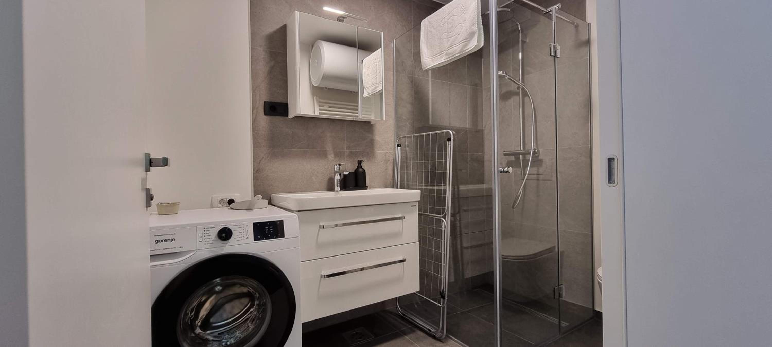 Naia Apartments