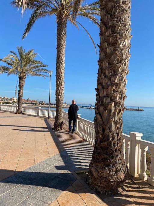Espacioso casa cerca junto al mar