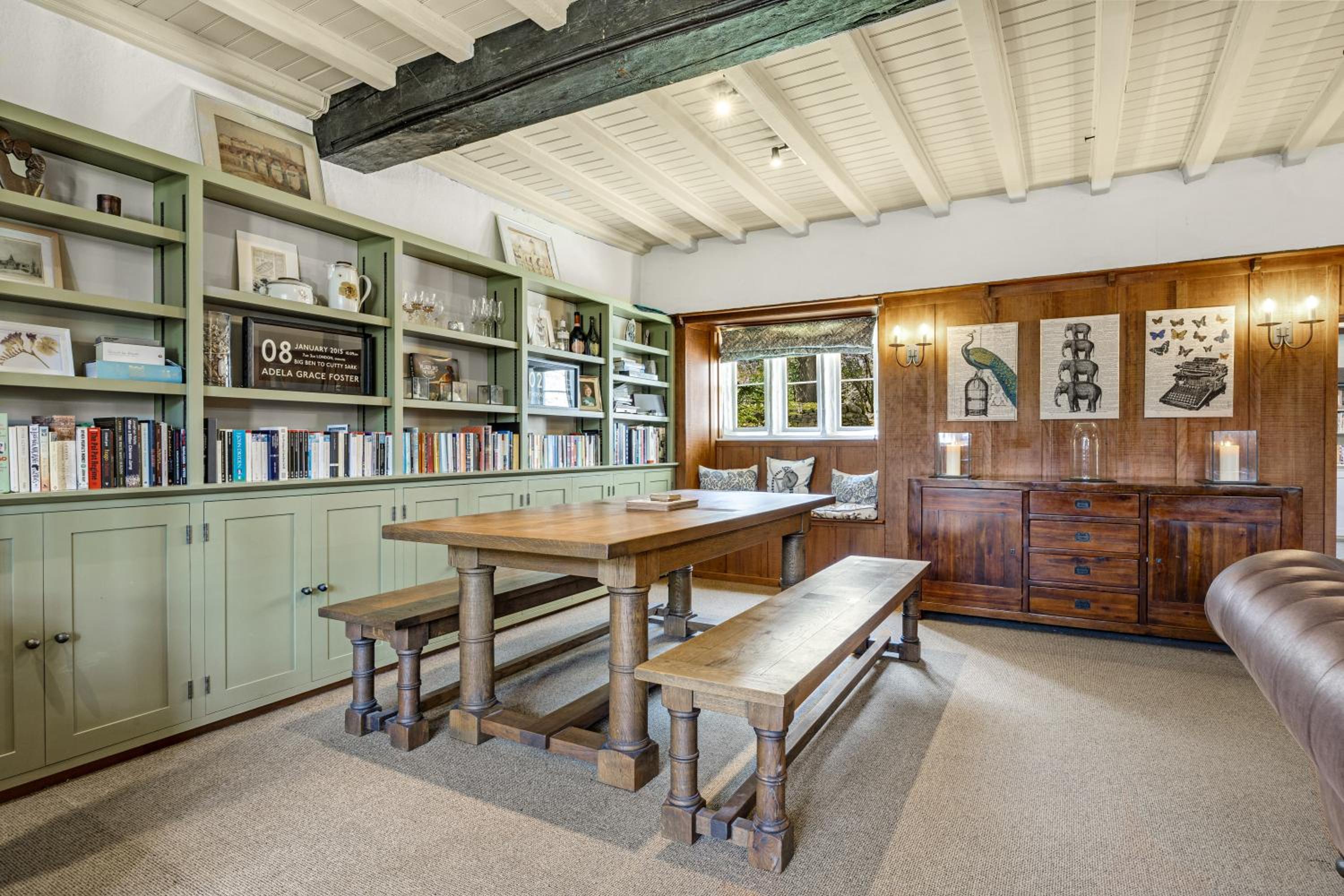 Grade II Listed Peak District Property
