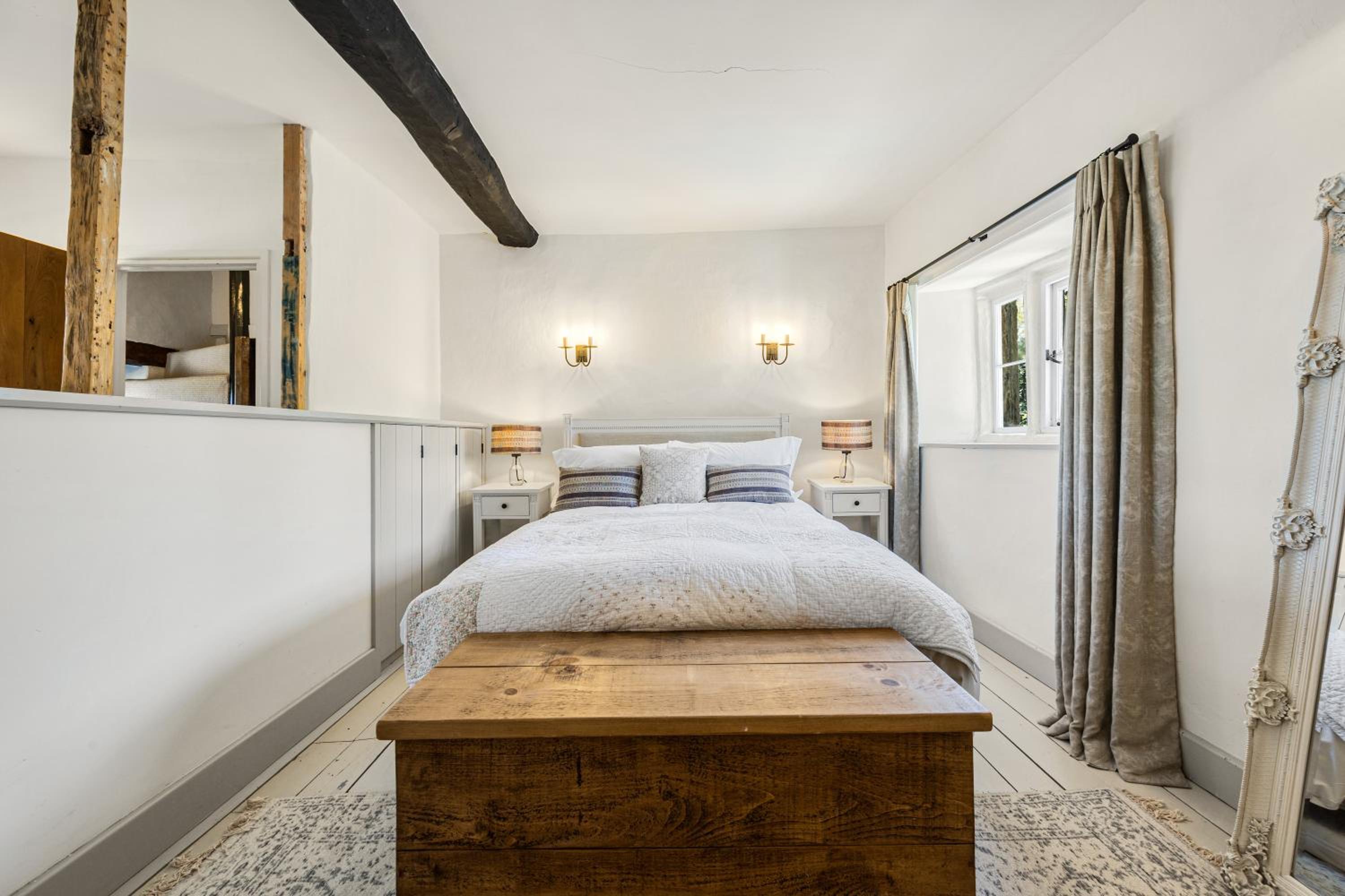 Grade II Listed Peak District Property