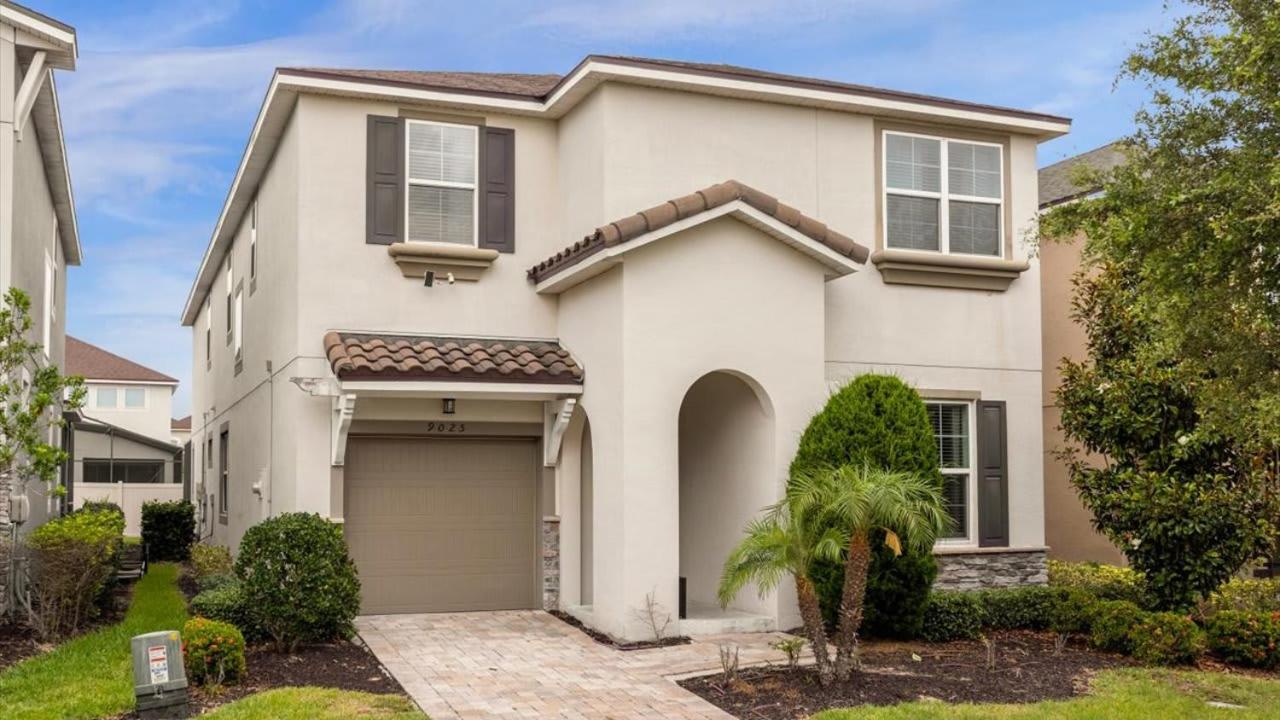 Celebrate Summer - 7BR Home with Private Pool!