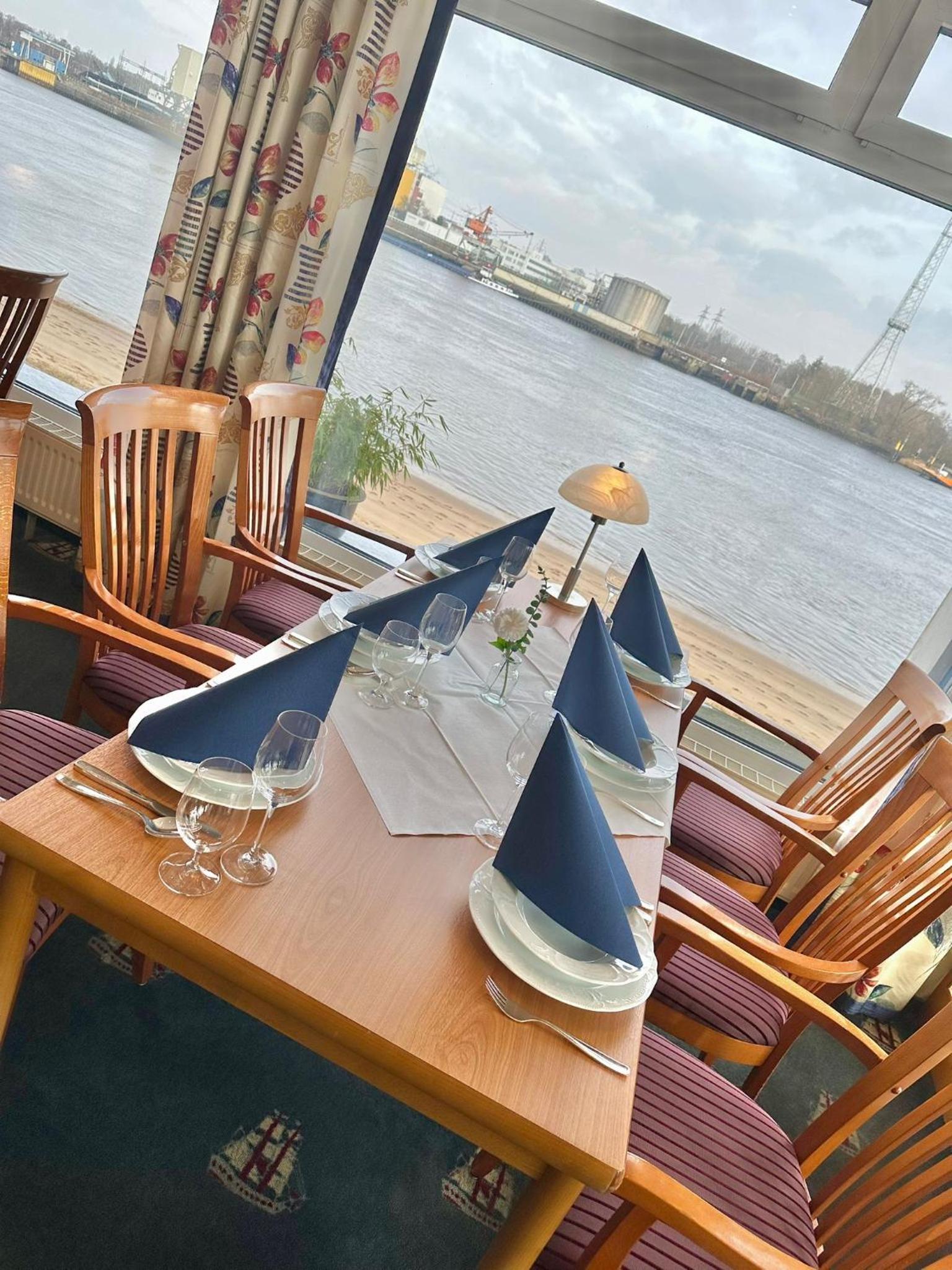 Gästehaus Weserblick am Weser-Sandstrand