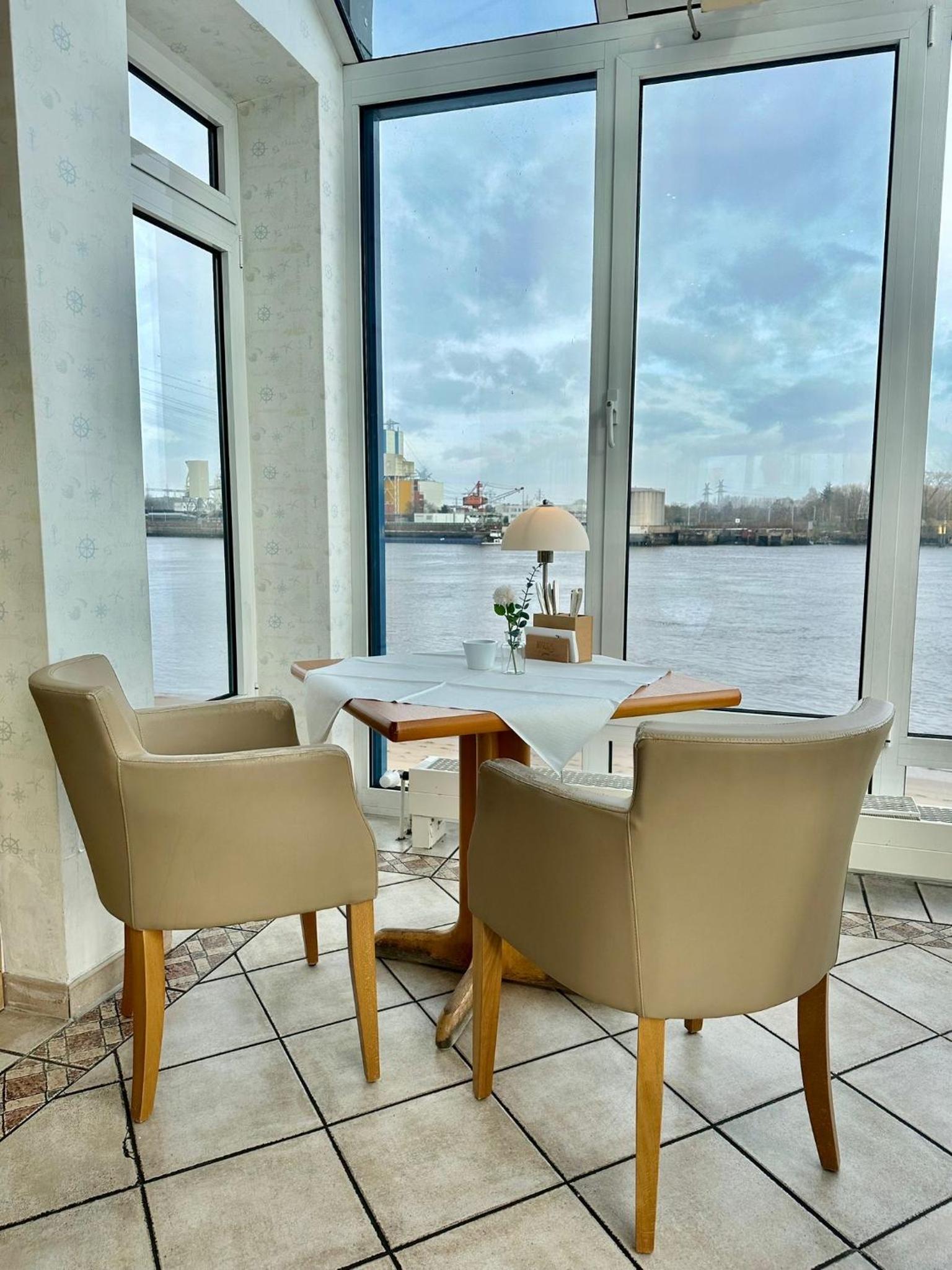 Gästehaus Weserblick am Weser-Sandstrand
