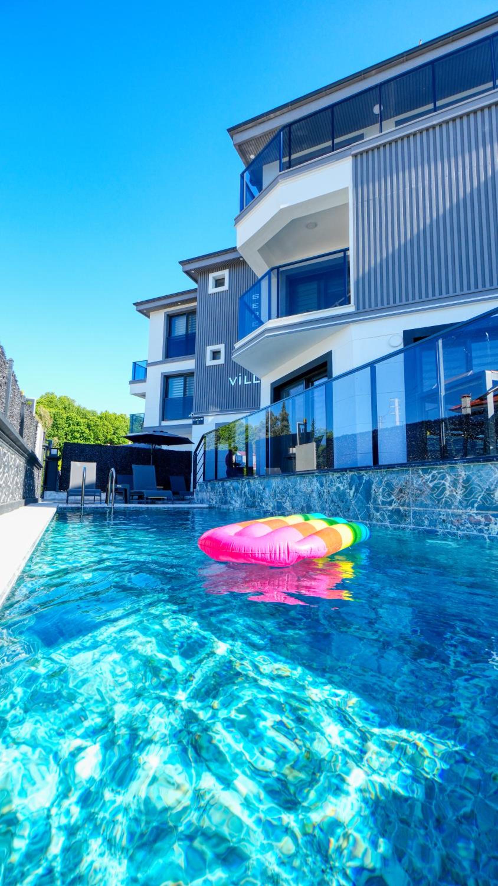 Serenity Villa