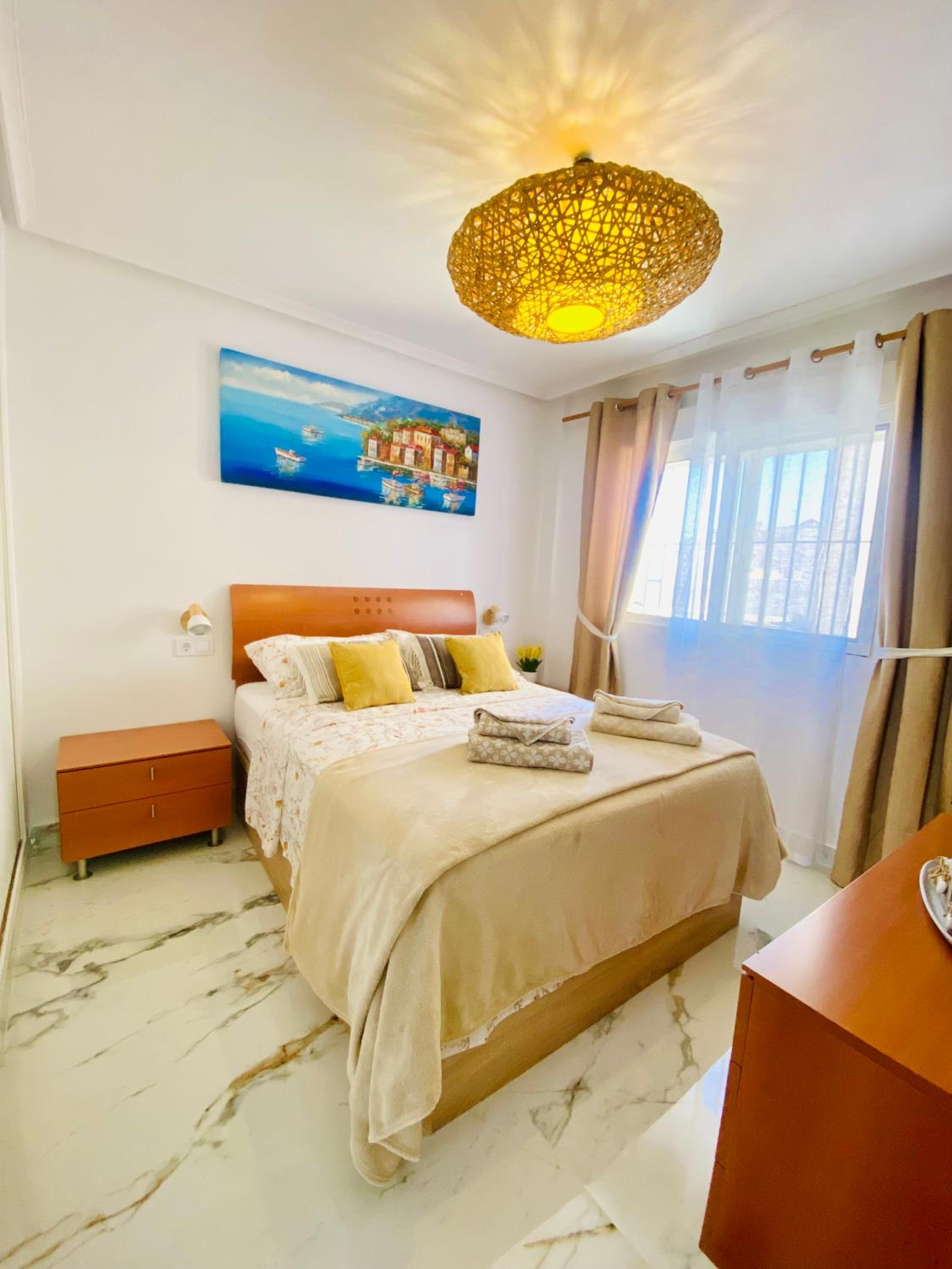 Sunny sweet apartment Olga