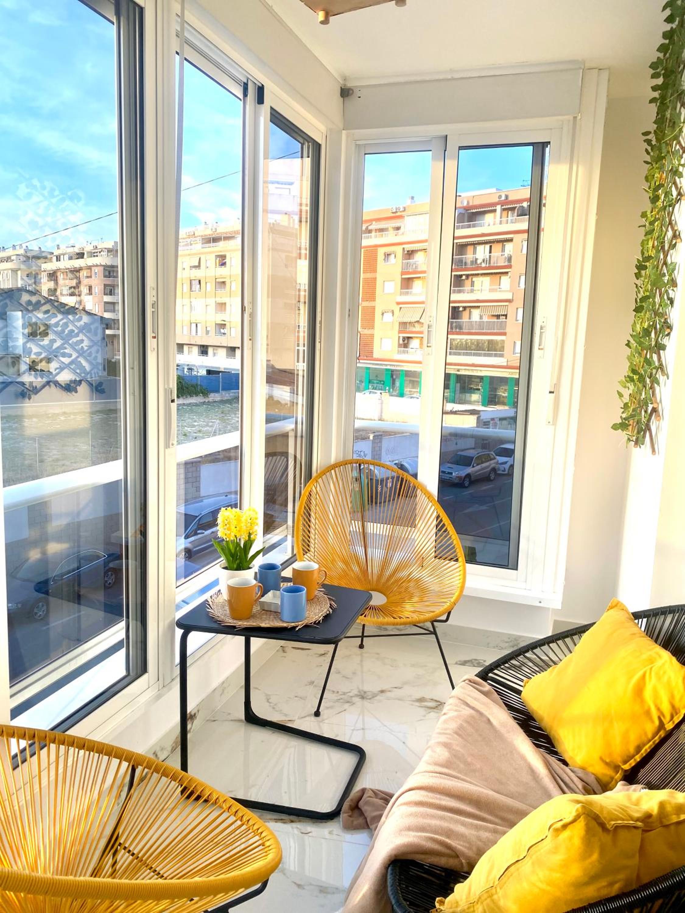 Sunny sweet apartment Olga