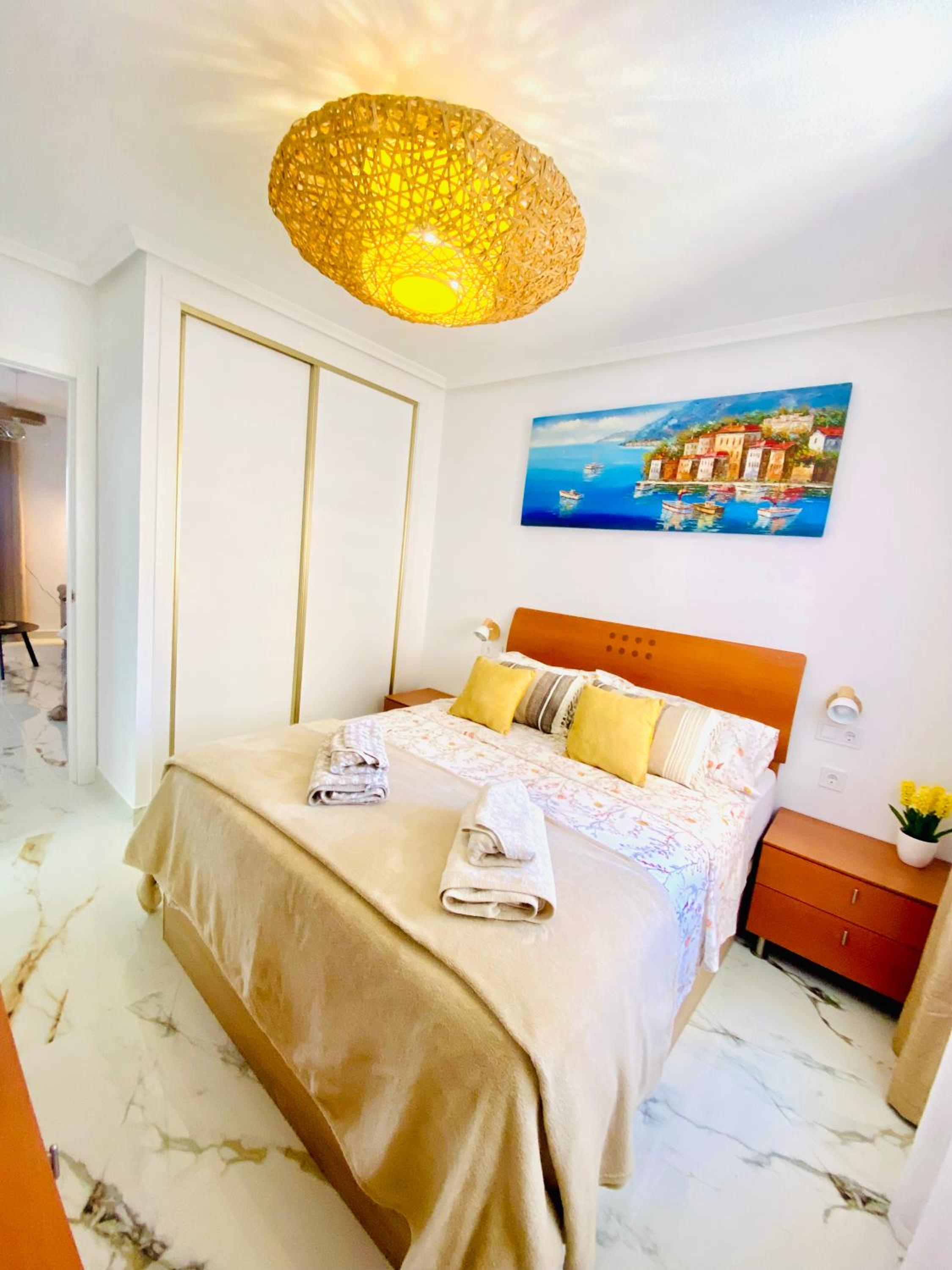 Sunny sweet apartment Olga