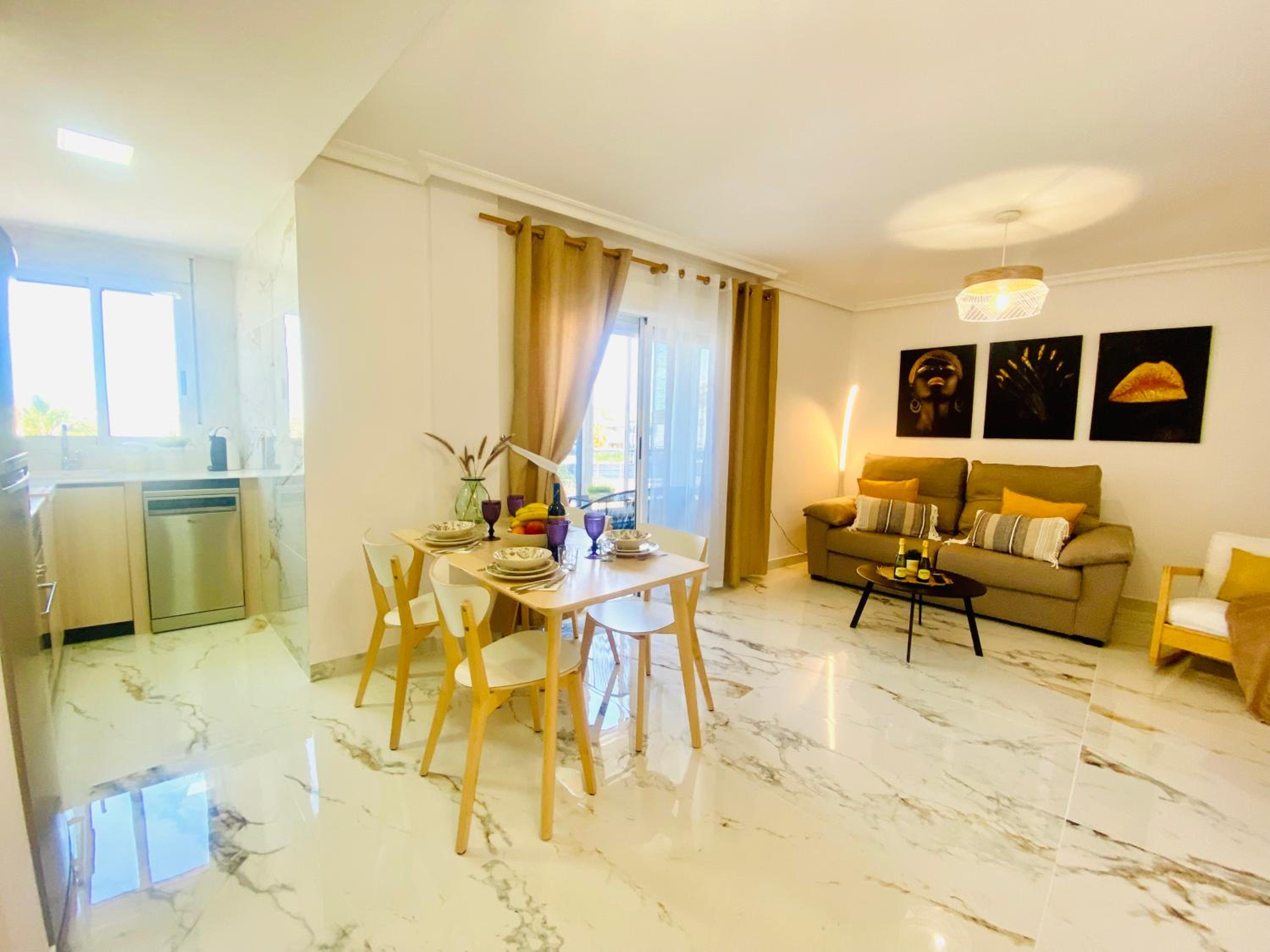 Sunny sweet apartment Olga