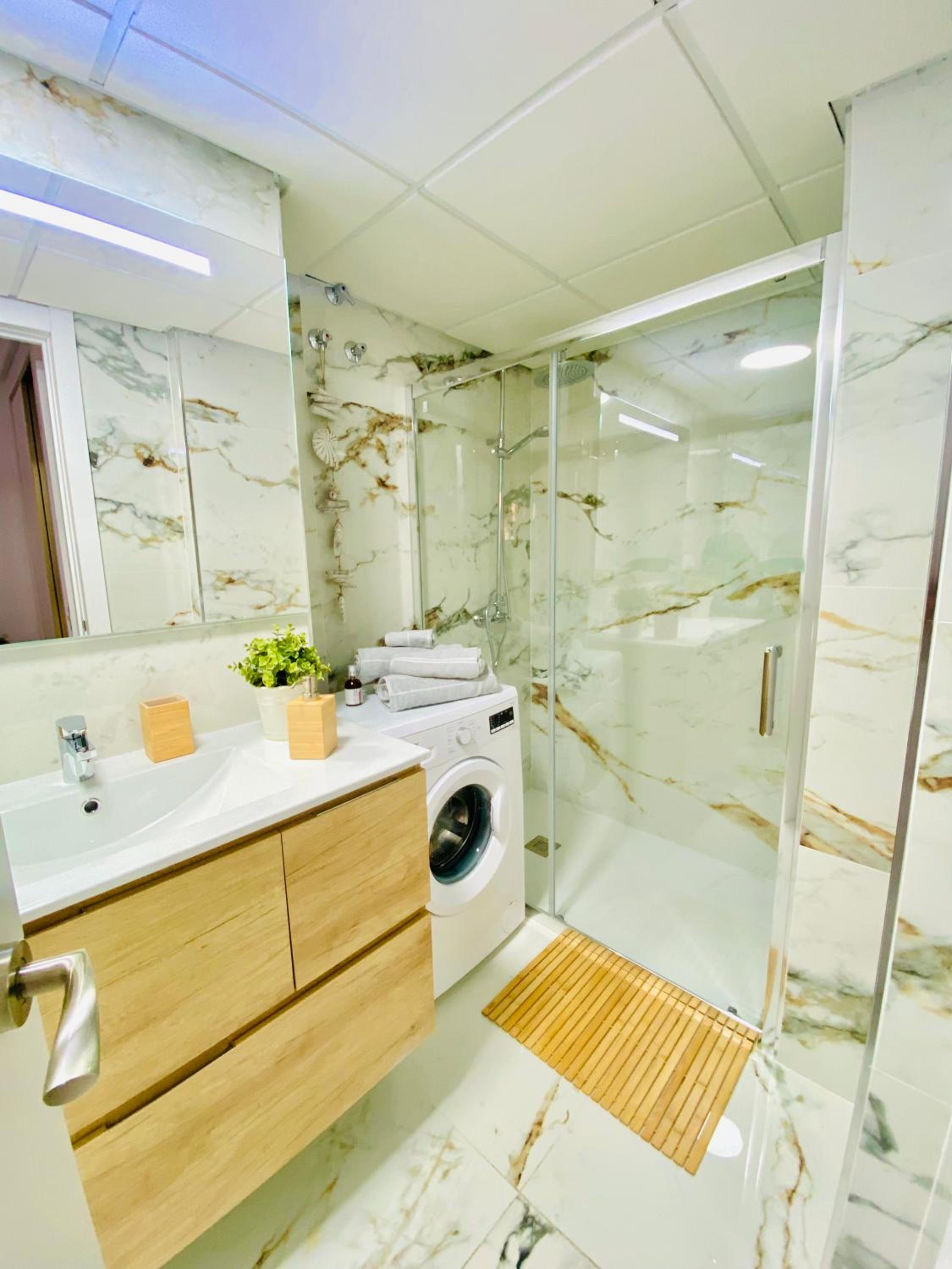 Sunny sweet apartment Olga