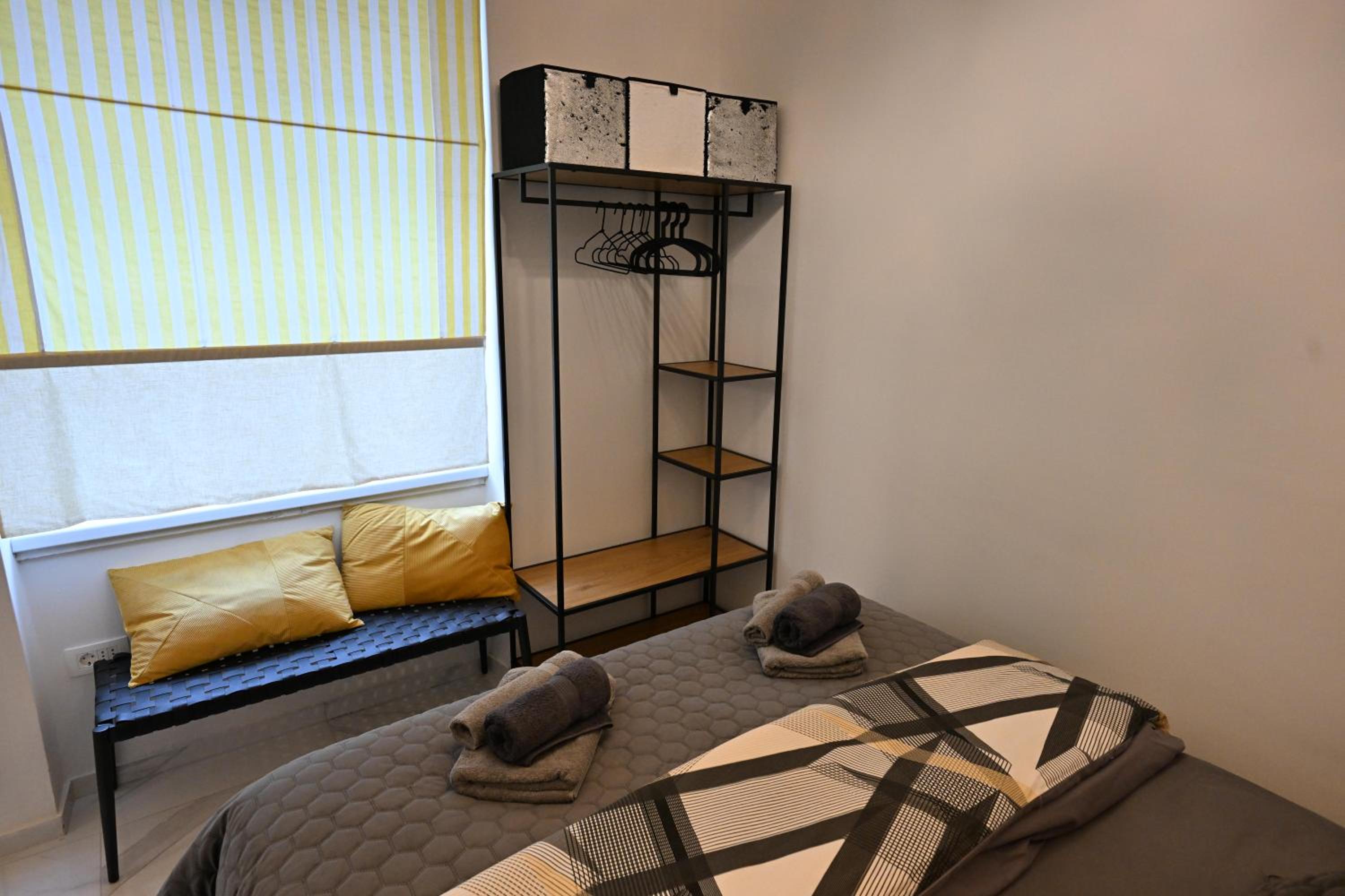 Simply Red Apartment