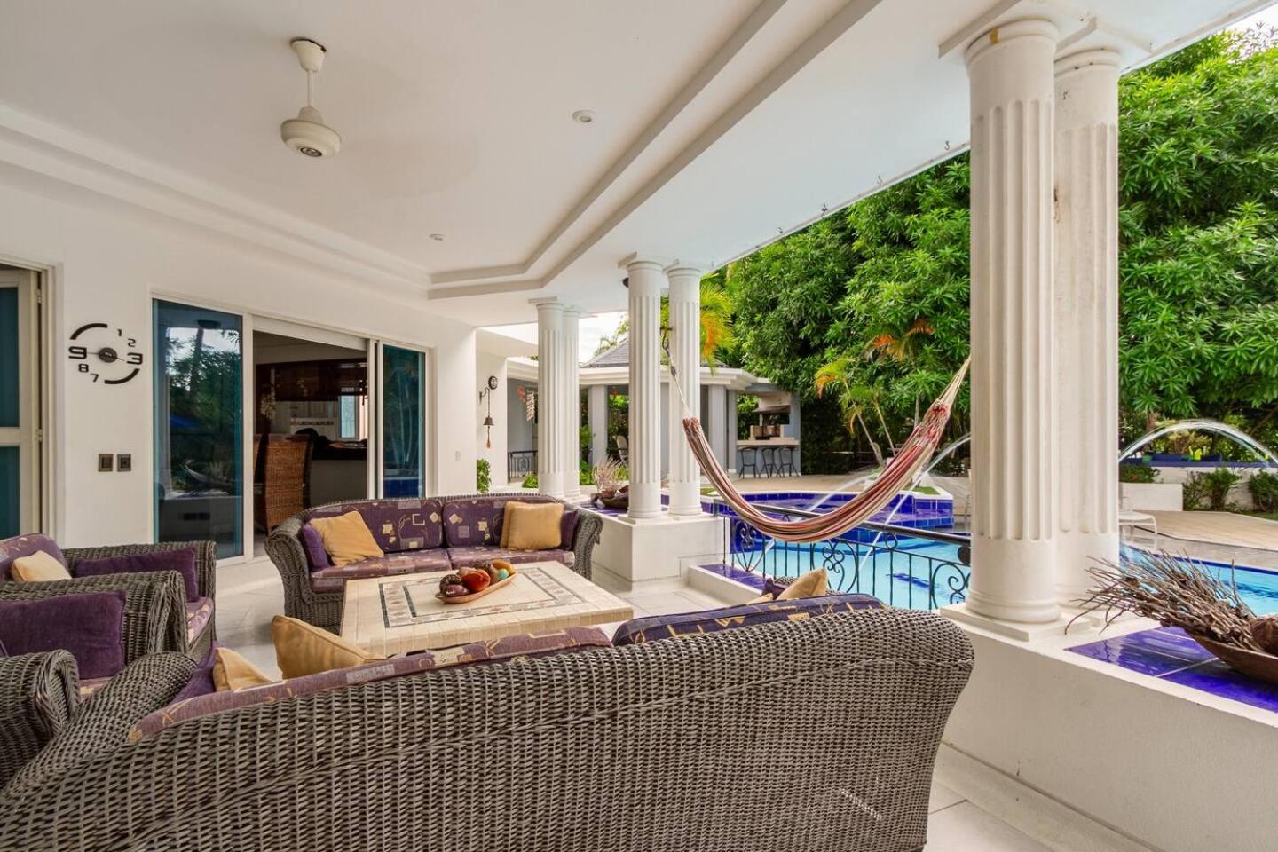 Condominio El Peñon