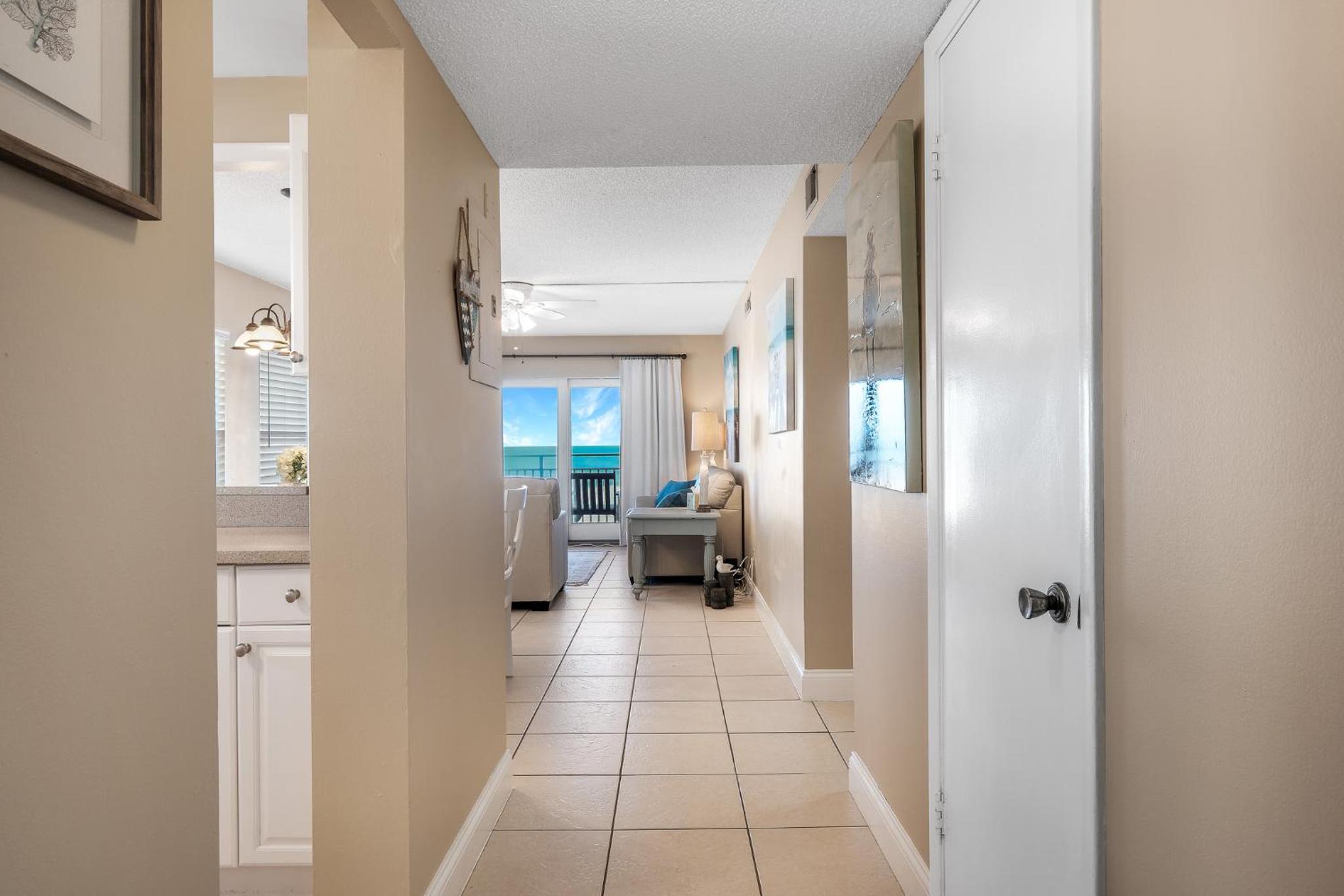 Marvel at the spectacular views from this bright corner condo!