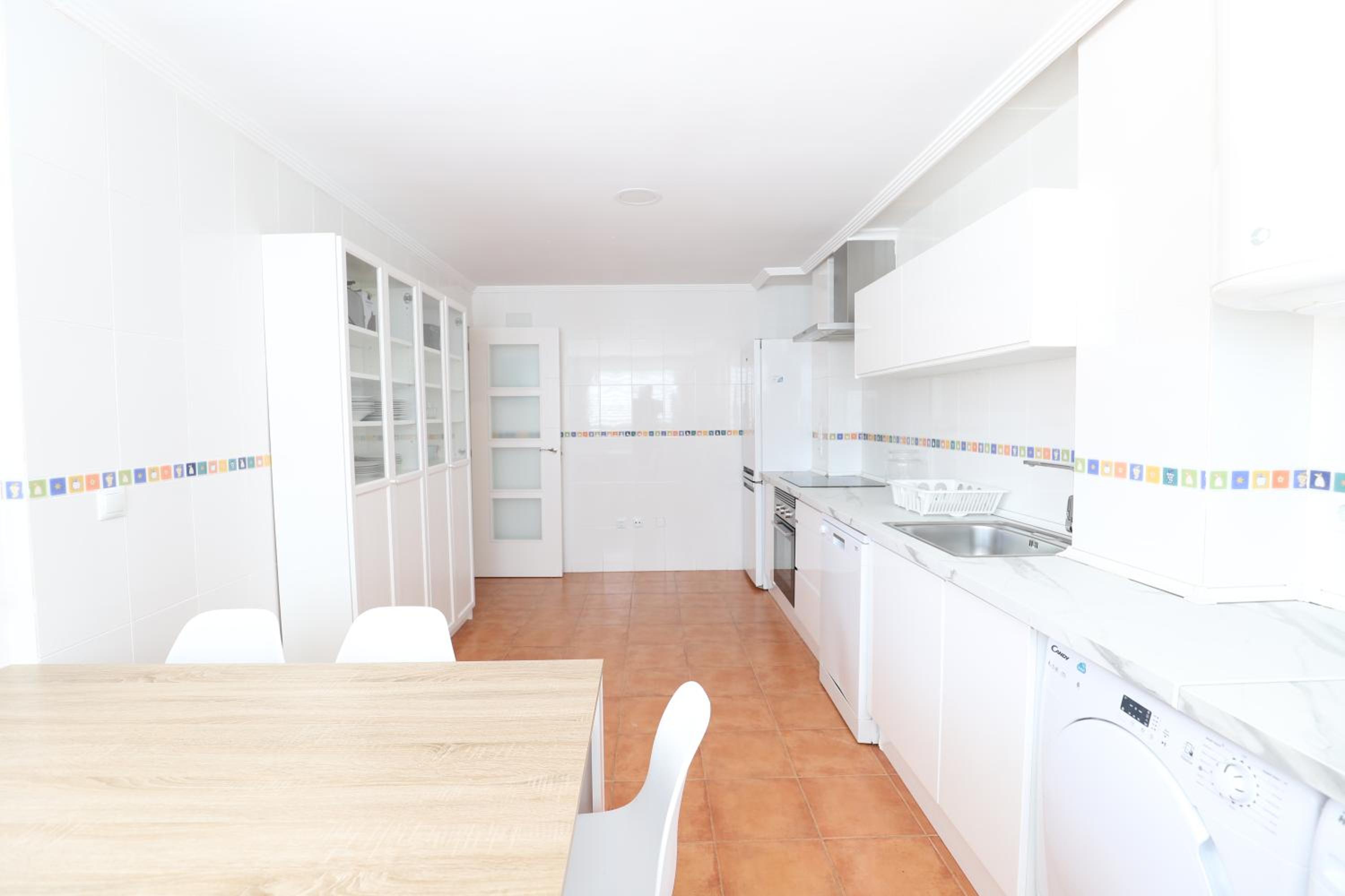Estupendo duplex famililar con terrazas y parking by Hometels