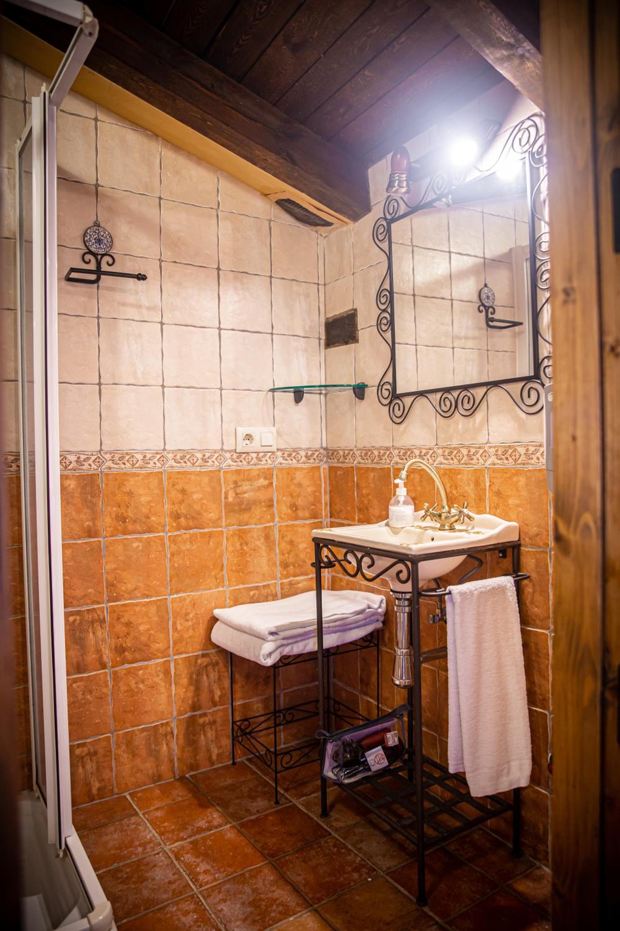 CUENCA & SUITES (La Antigua Posada)