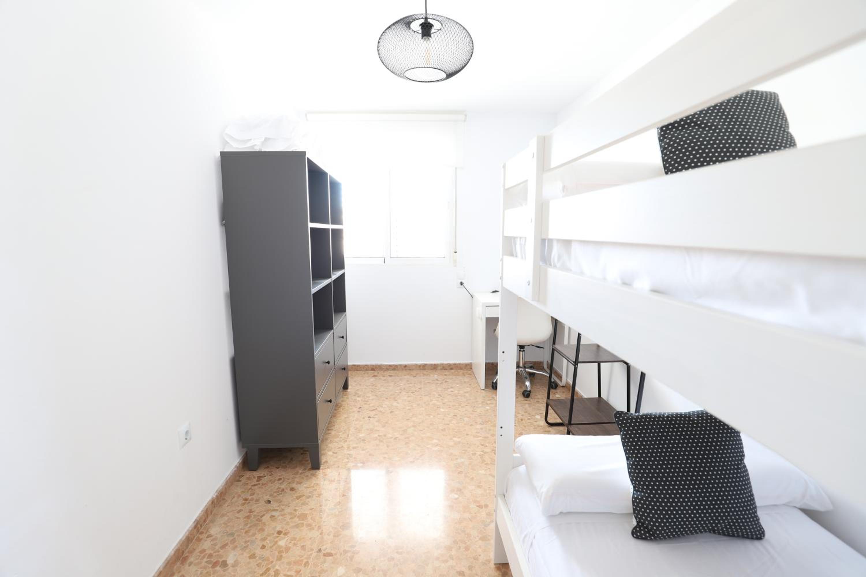Estupendo duplex famililar con terrazas y parking by Hometels