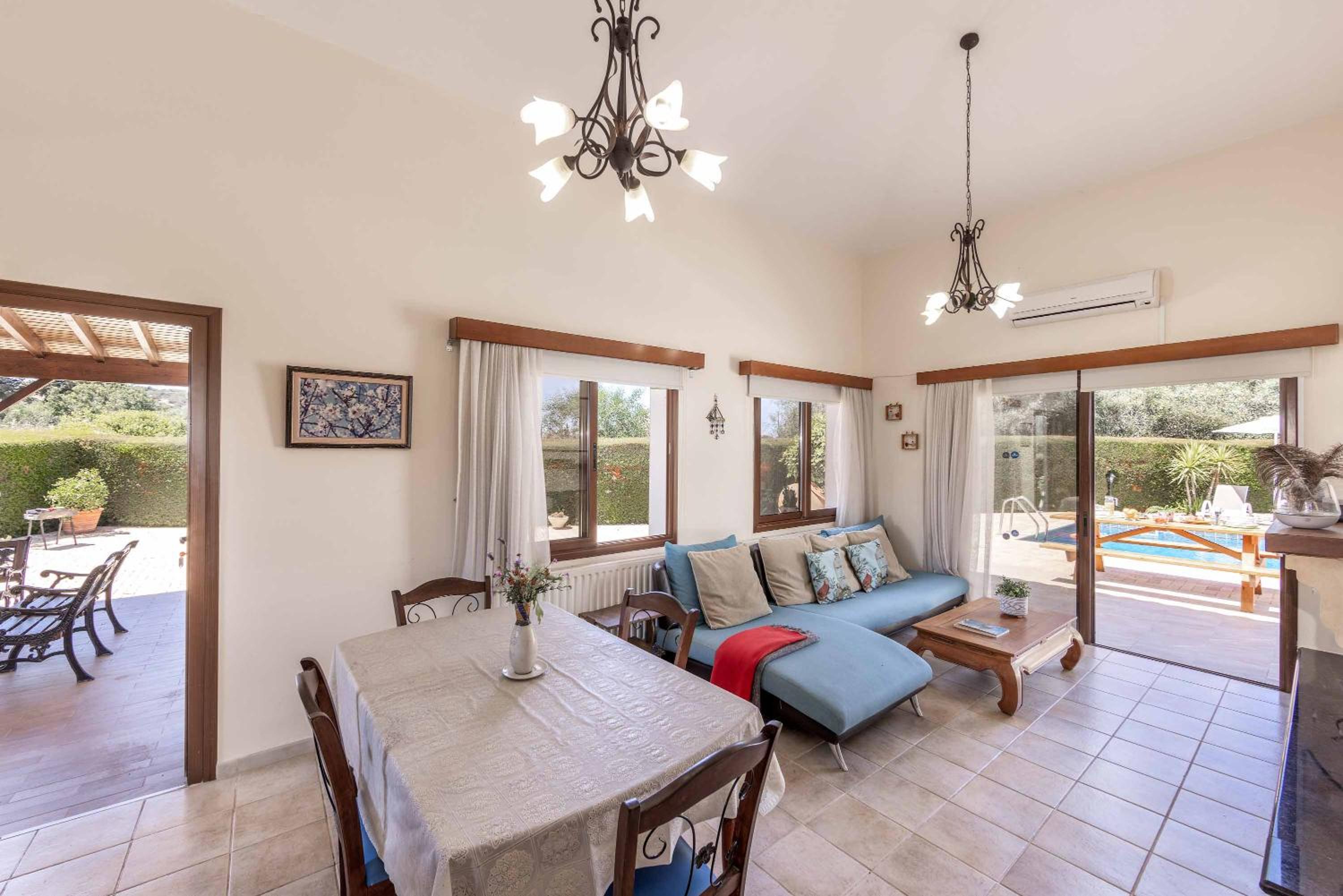 Villa Meadowlands
