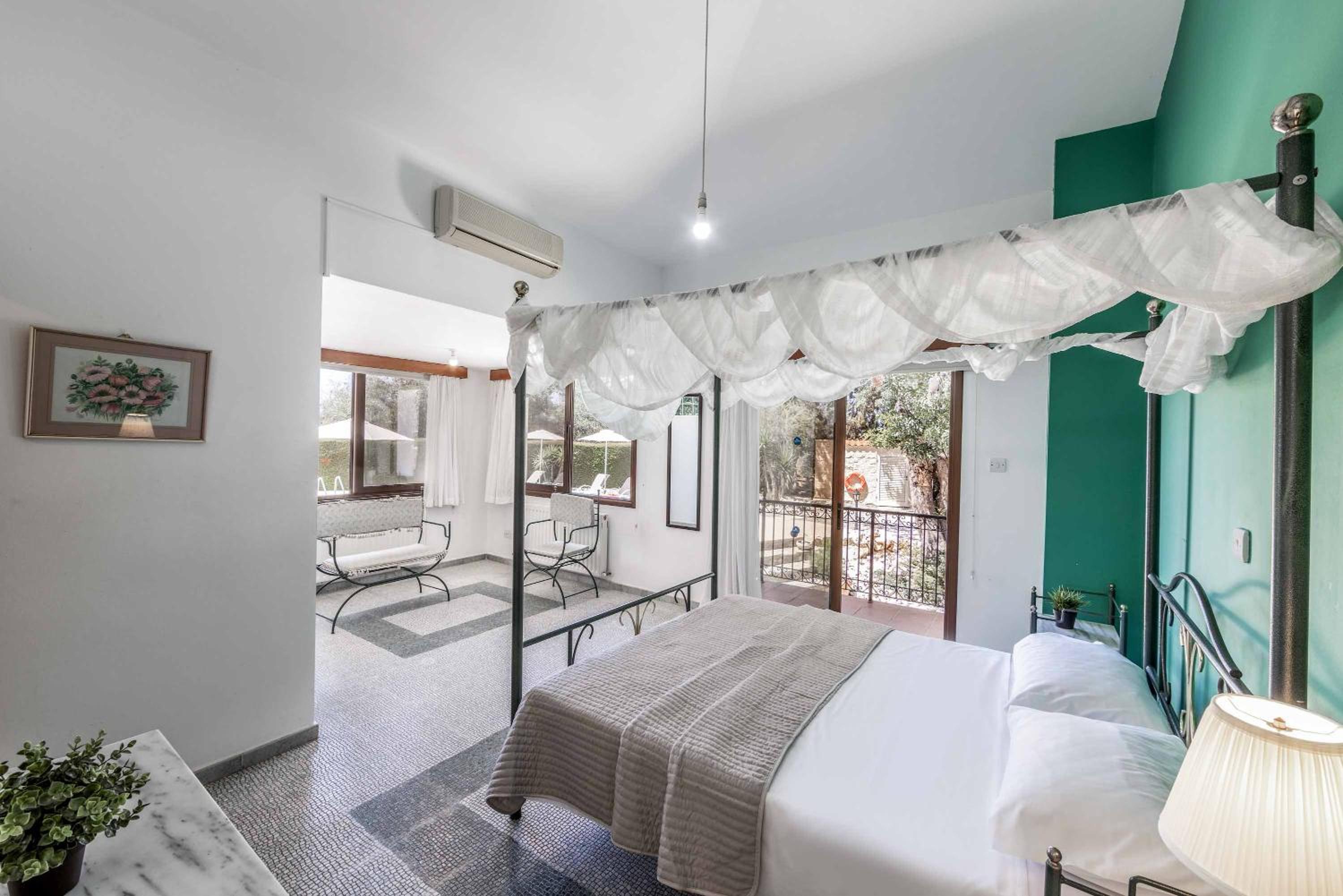 Villa Meadowlands
