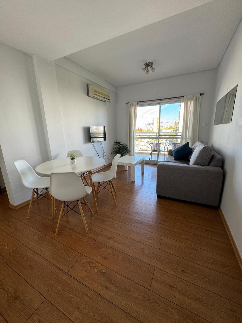 Departamento céntrico de 1 dormitorio 11 esq 60