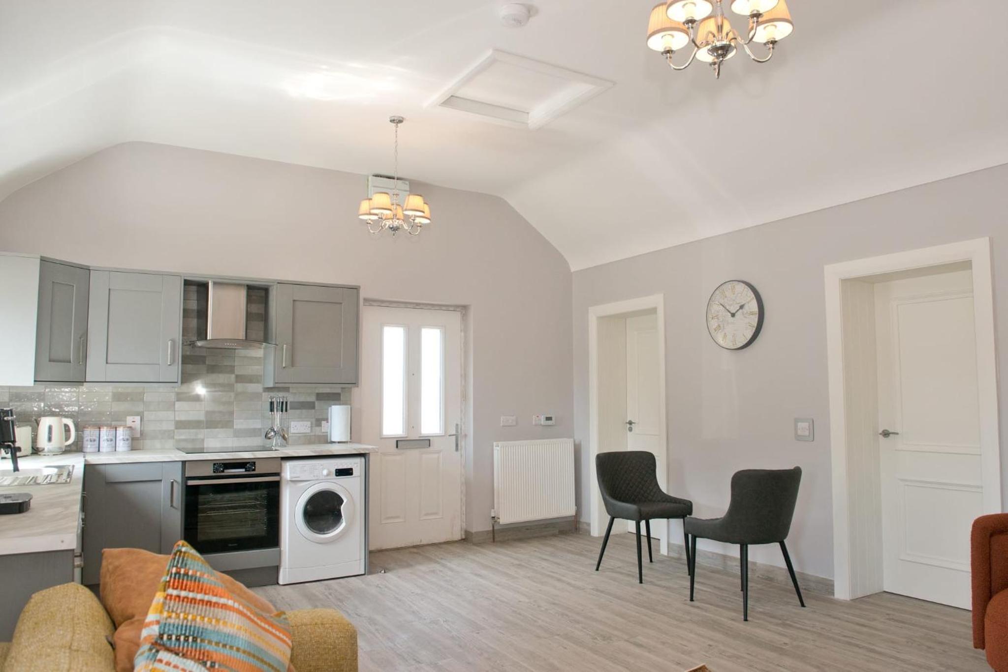 Creggan Deveskey Cottage New Hot Tub At Property