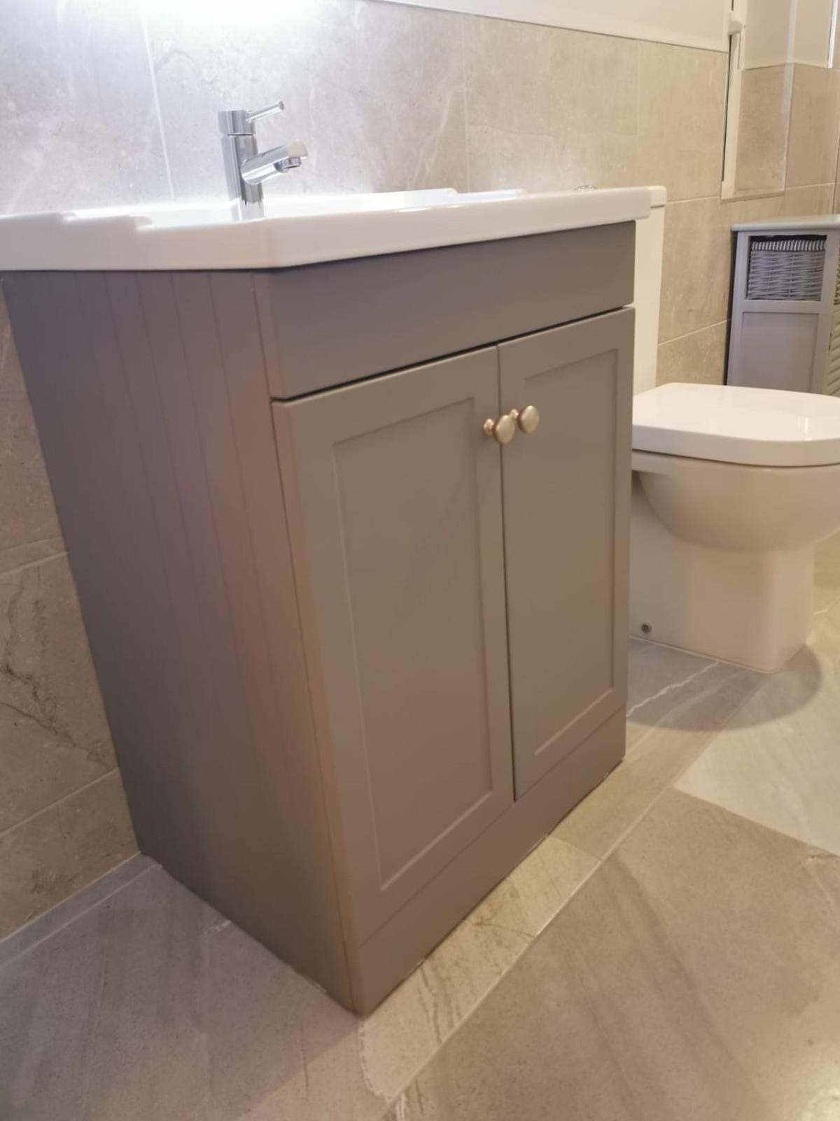 Creggan Deveskey Cottage New Hot Tub At Property