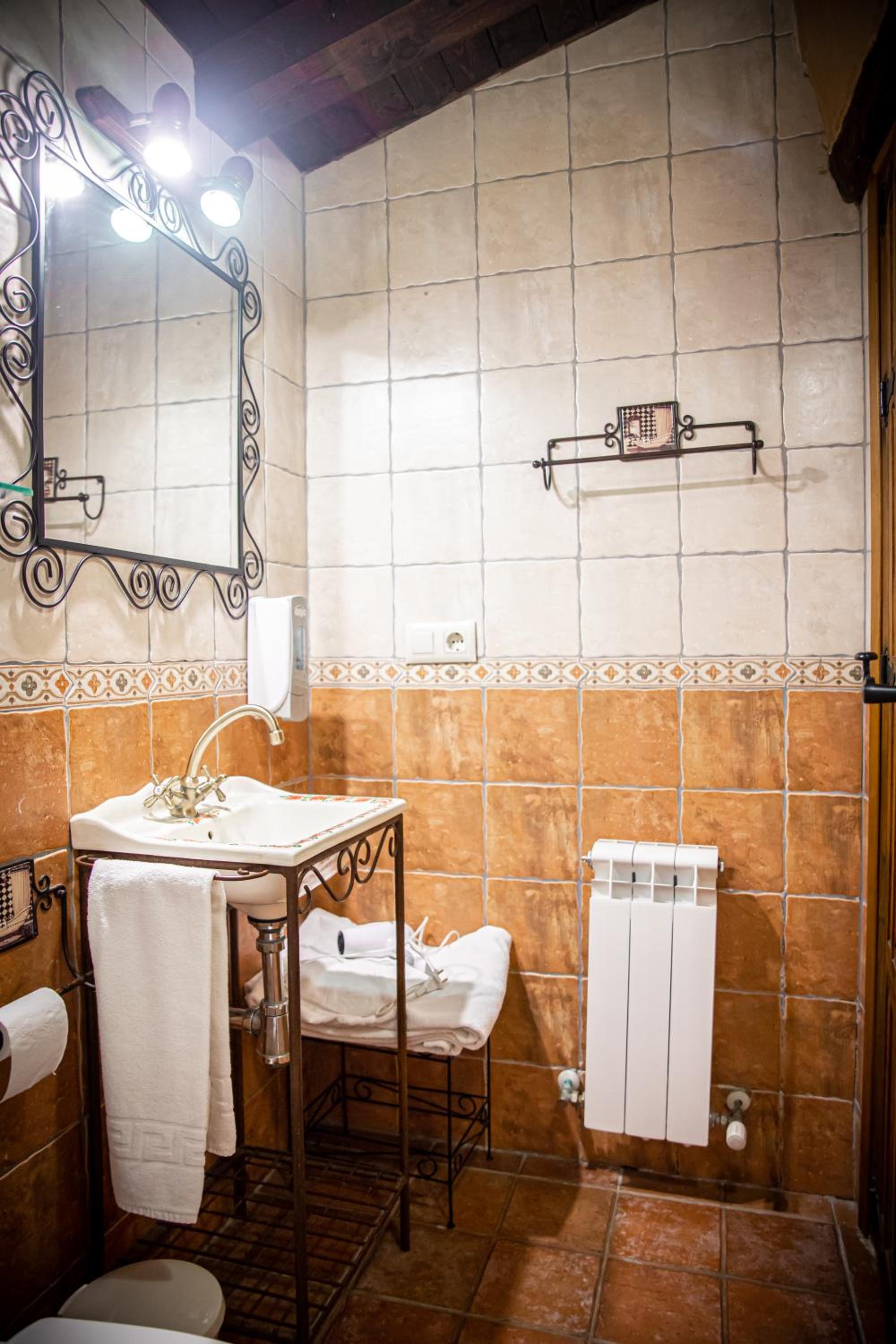 CUENCA & SUITES (La Antigua Posada)