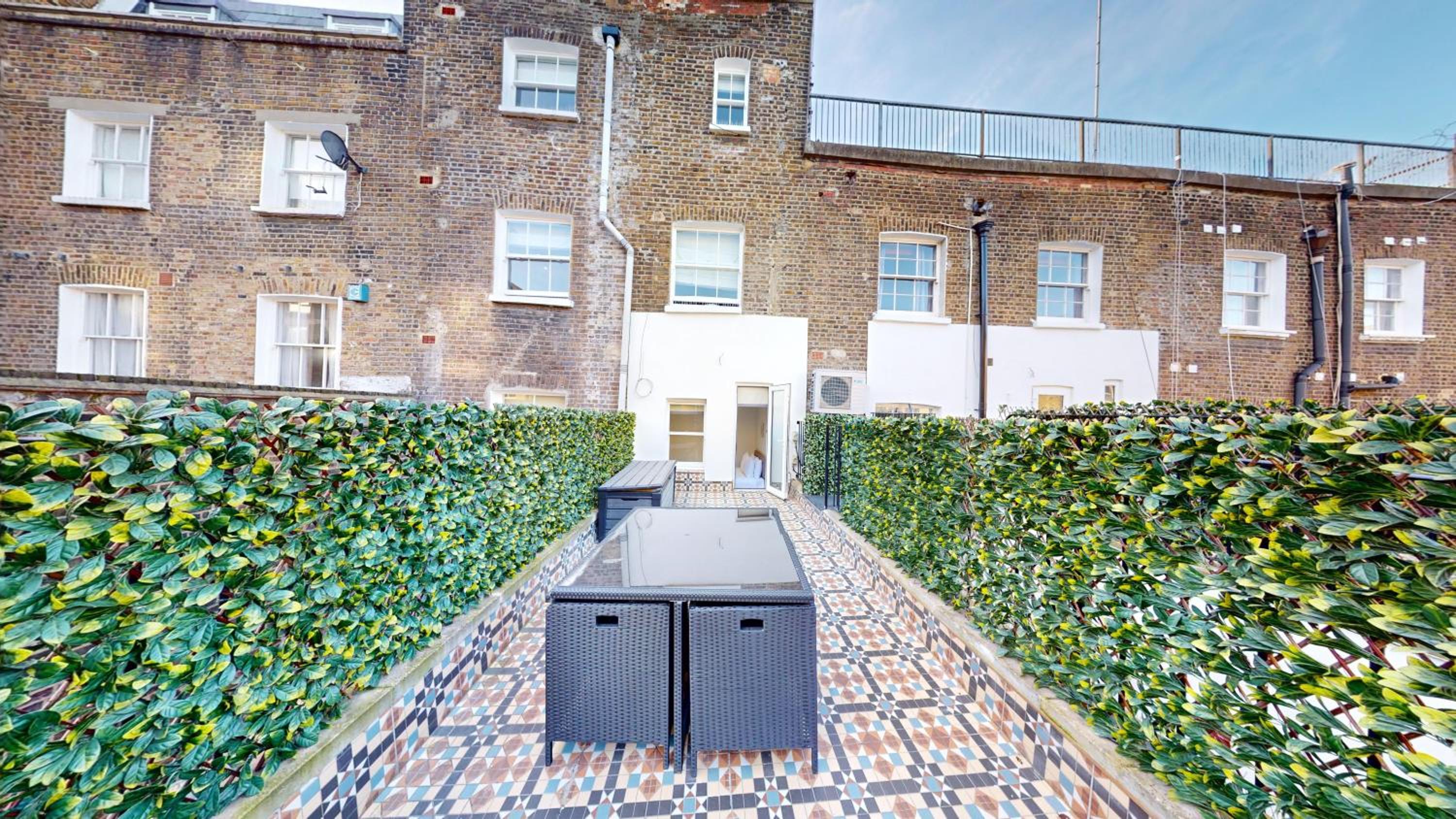 outdoor bbq area