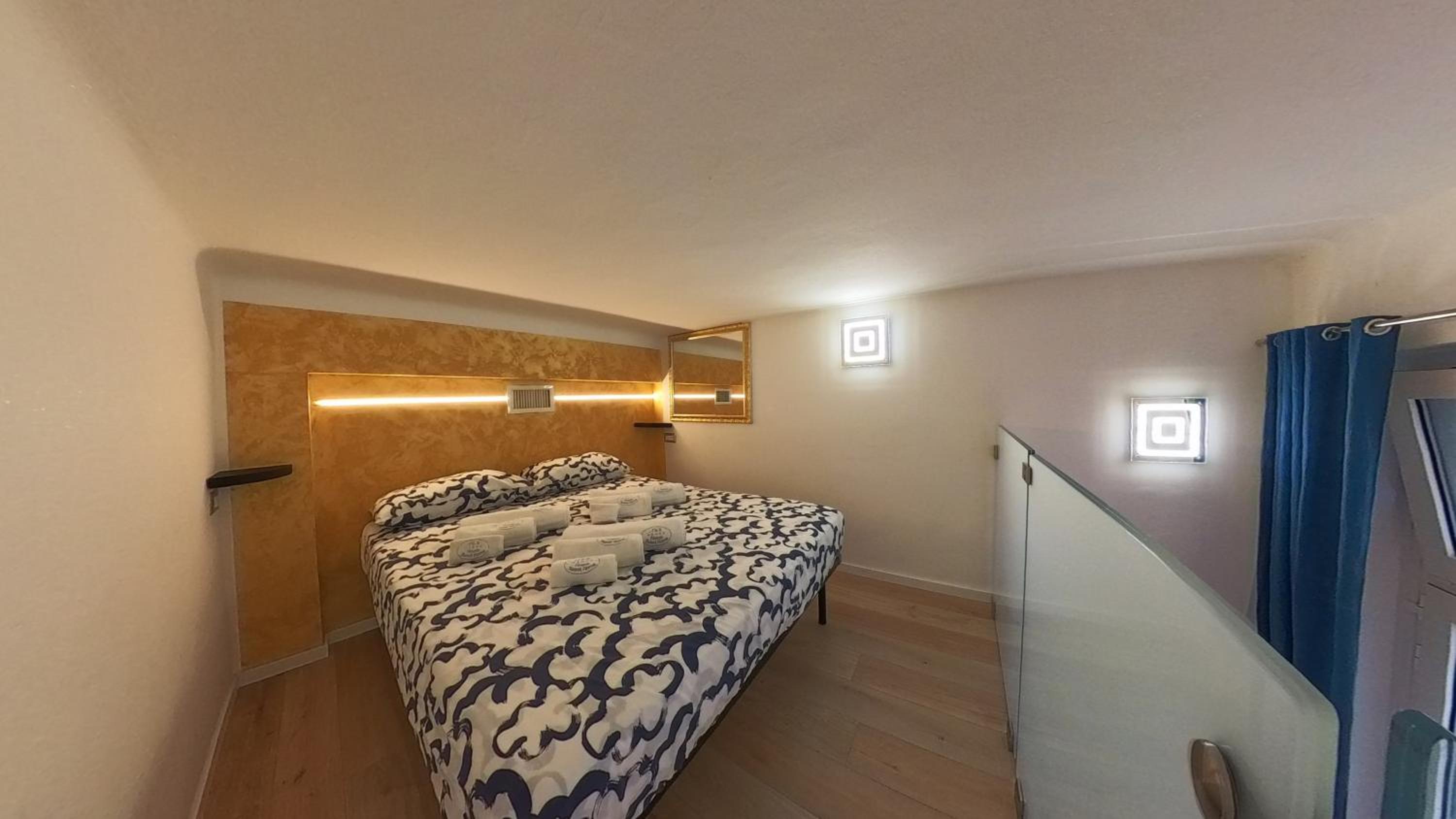 n&ghomesweethome Van Gogh Elegante e confortevole casa vacanze