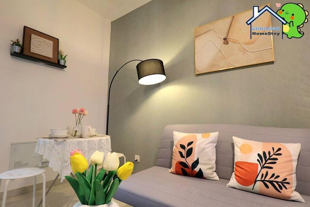 Central Park lovely cozy studio balcony by GDRAGON HomeStay