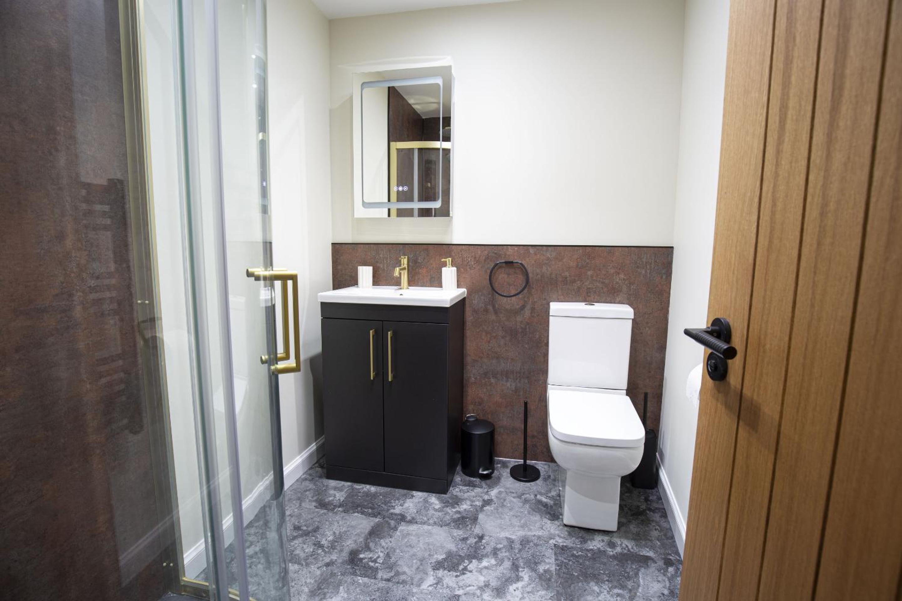 Portsoy Retreat - SJA Stays - Luxury 1 Bed Cottage view 4