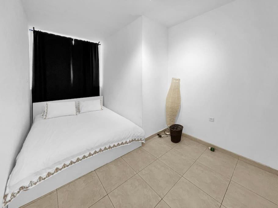 Elegant Beachside Apartment view 5