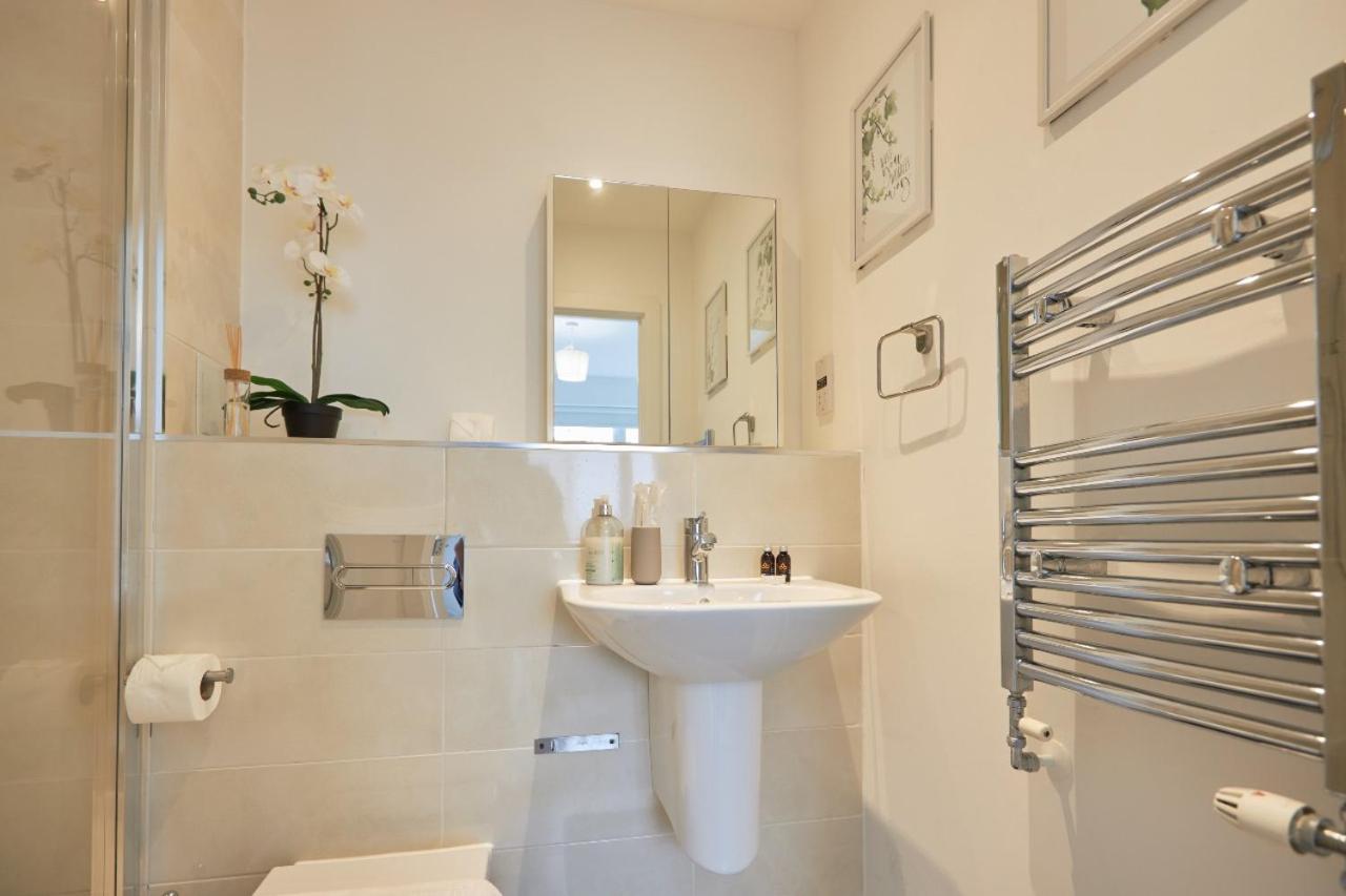 Canary Sanctuary Exclusive 2-Bedroom, 2-Bathroom Retreat