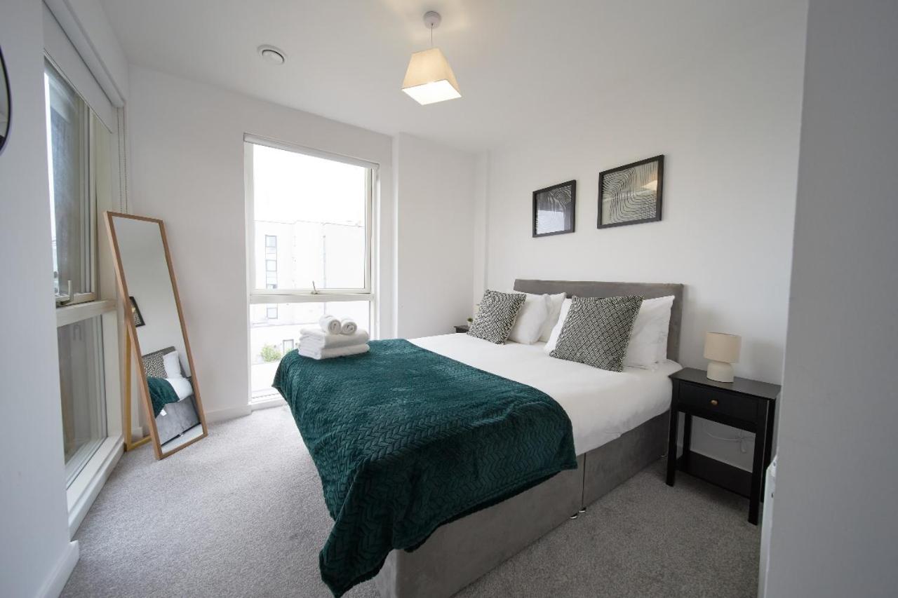 Canary Sanctuary Exclusive 2-Bedroom, 2-Bathroom Retreat