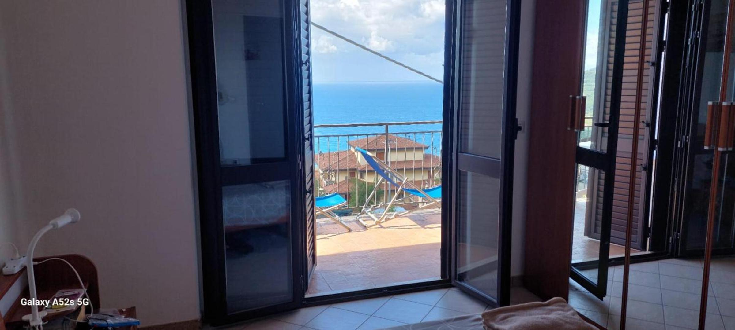 Balcony-Golfo di Gioia-SunsetViews-AuthenticItaly