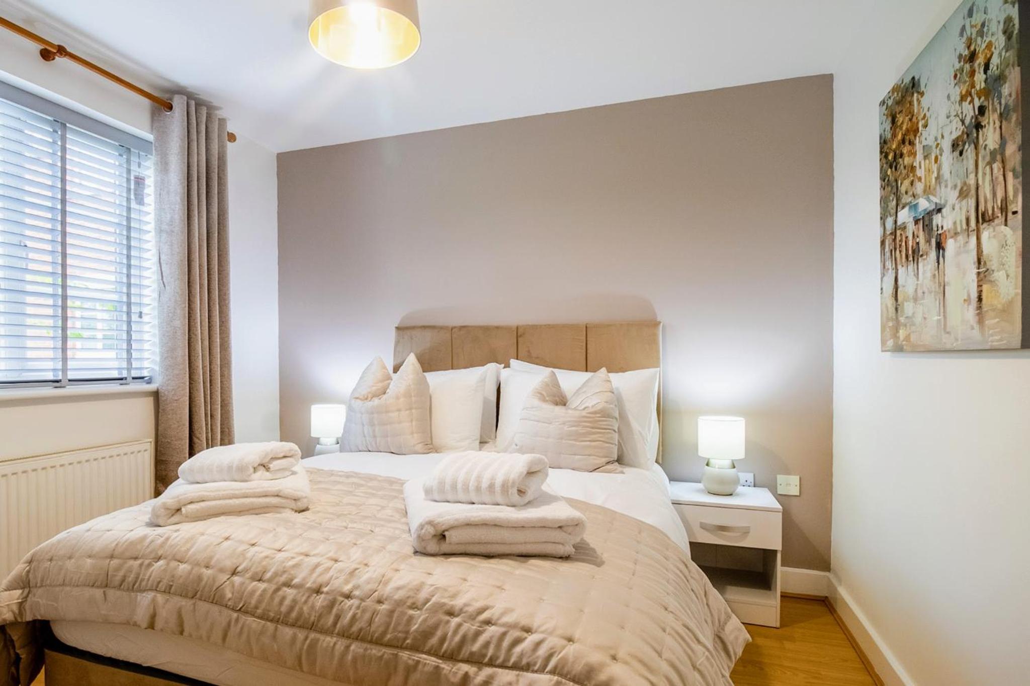 Host & Stay - Clover Field view 5