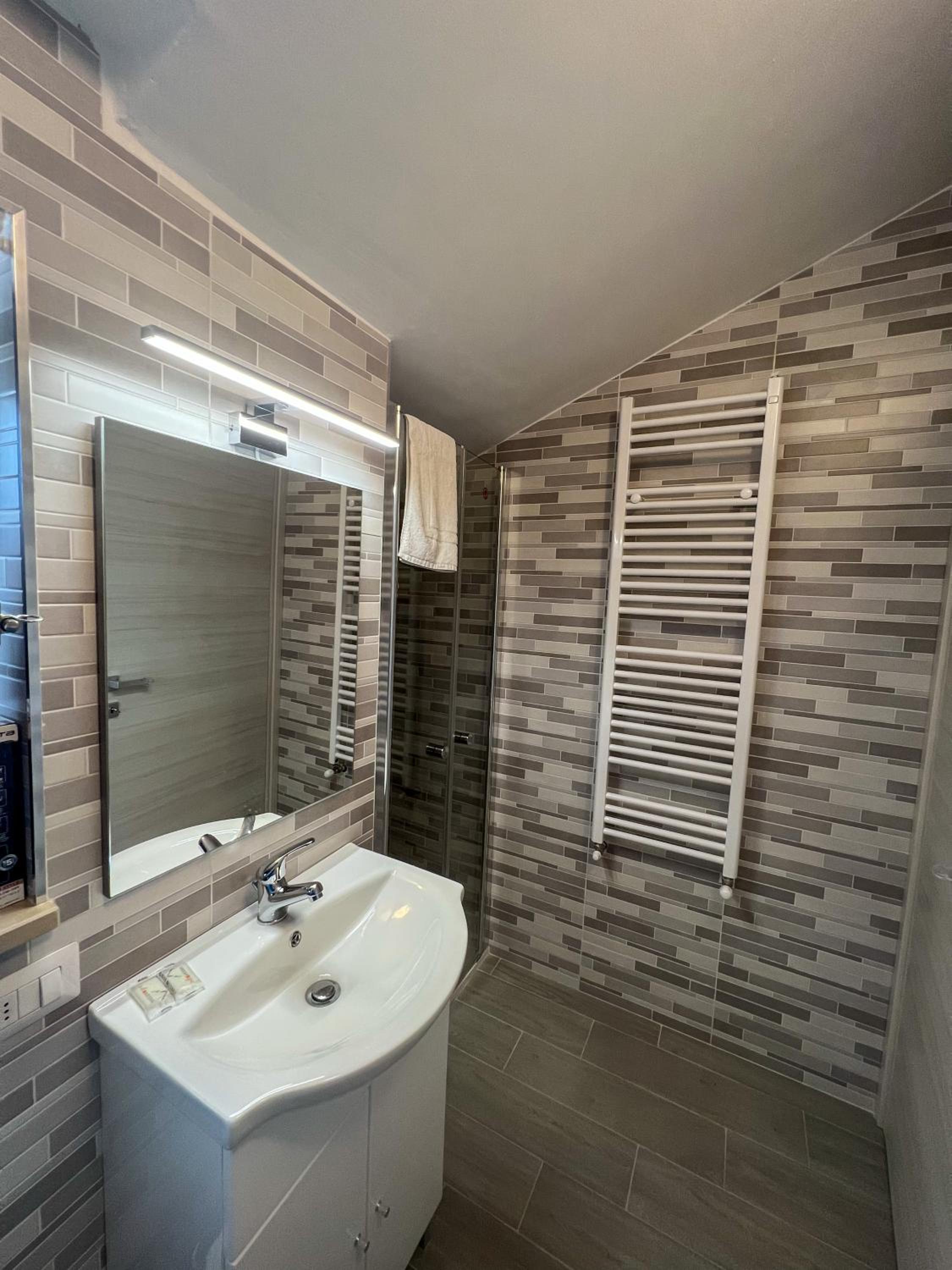 beb Dragonara apartment 2 view 5