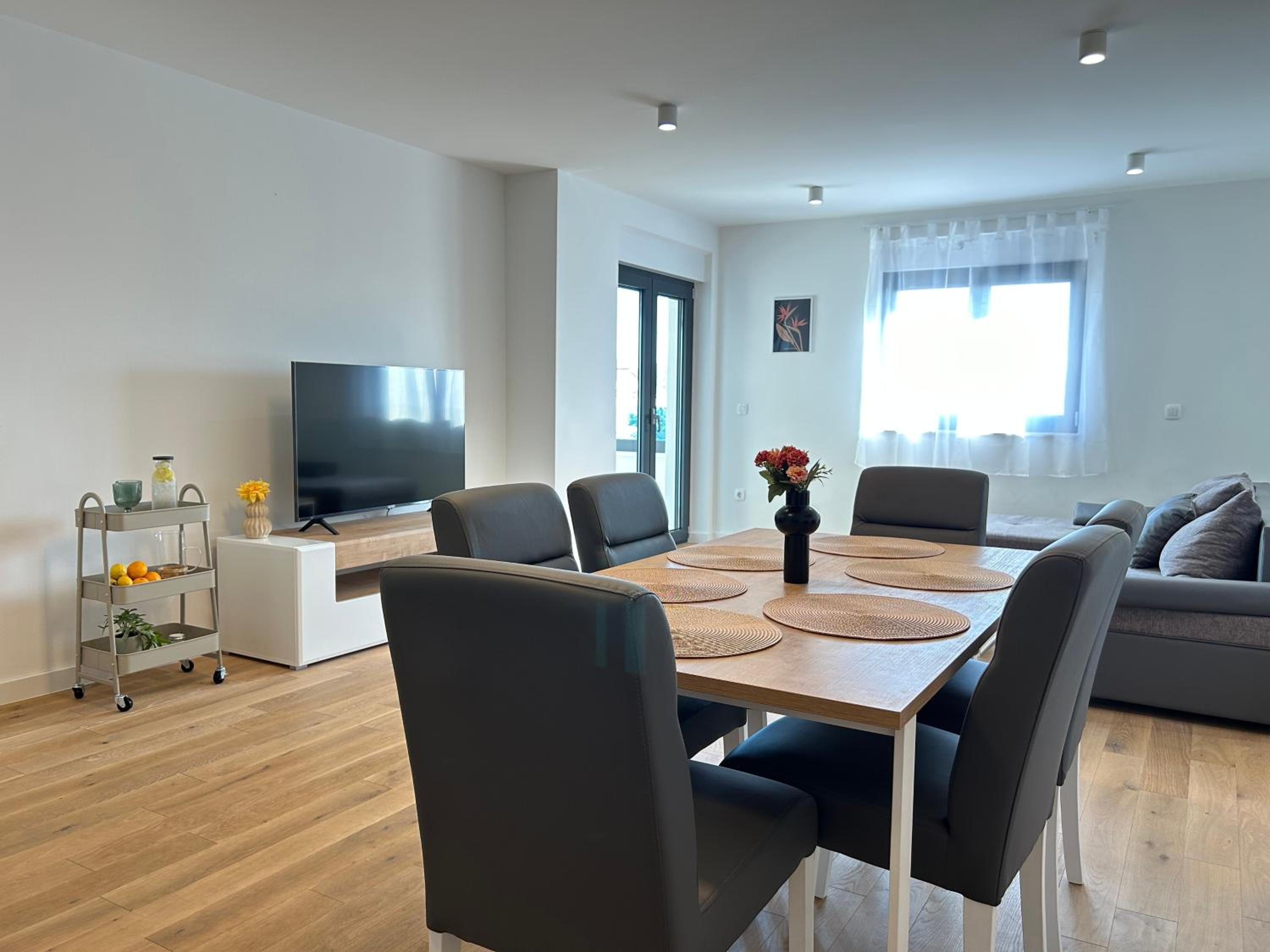Apartments Maci