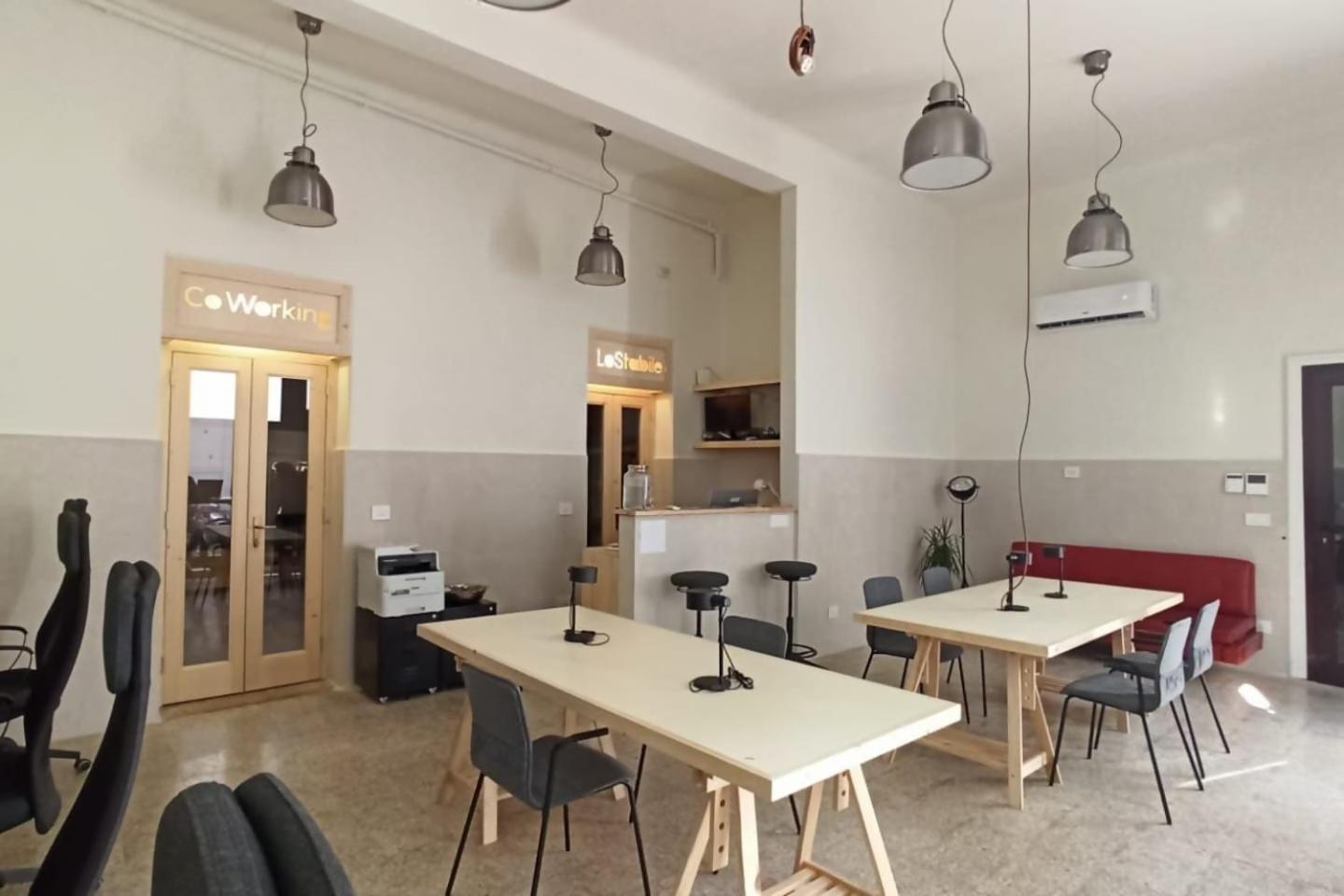 LoStabile Guesthouse & Coworking
