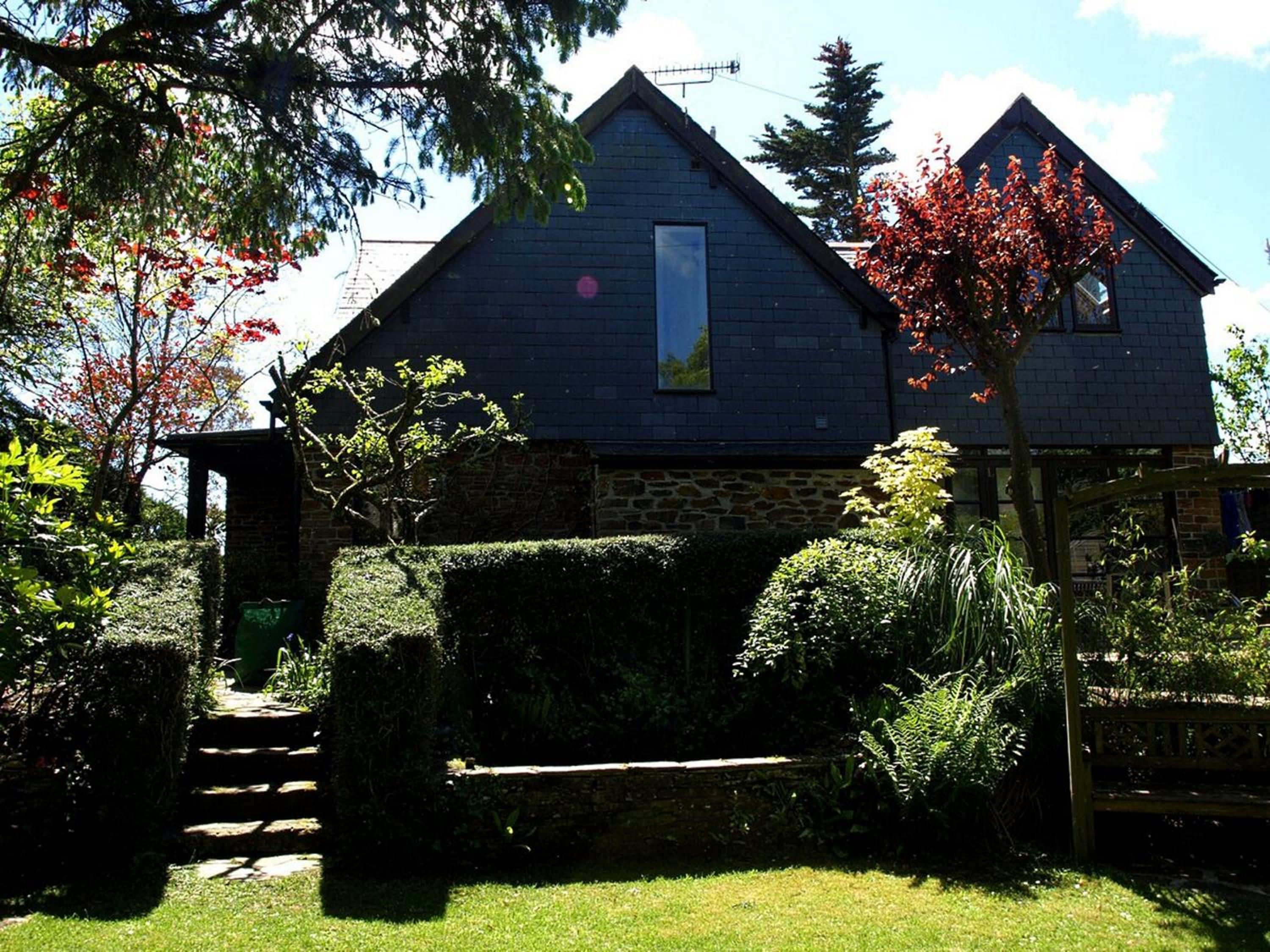 Photo 6