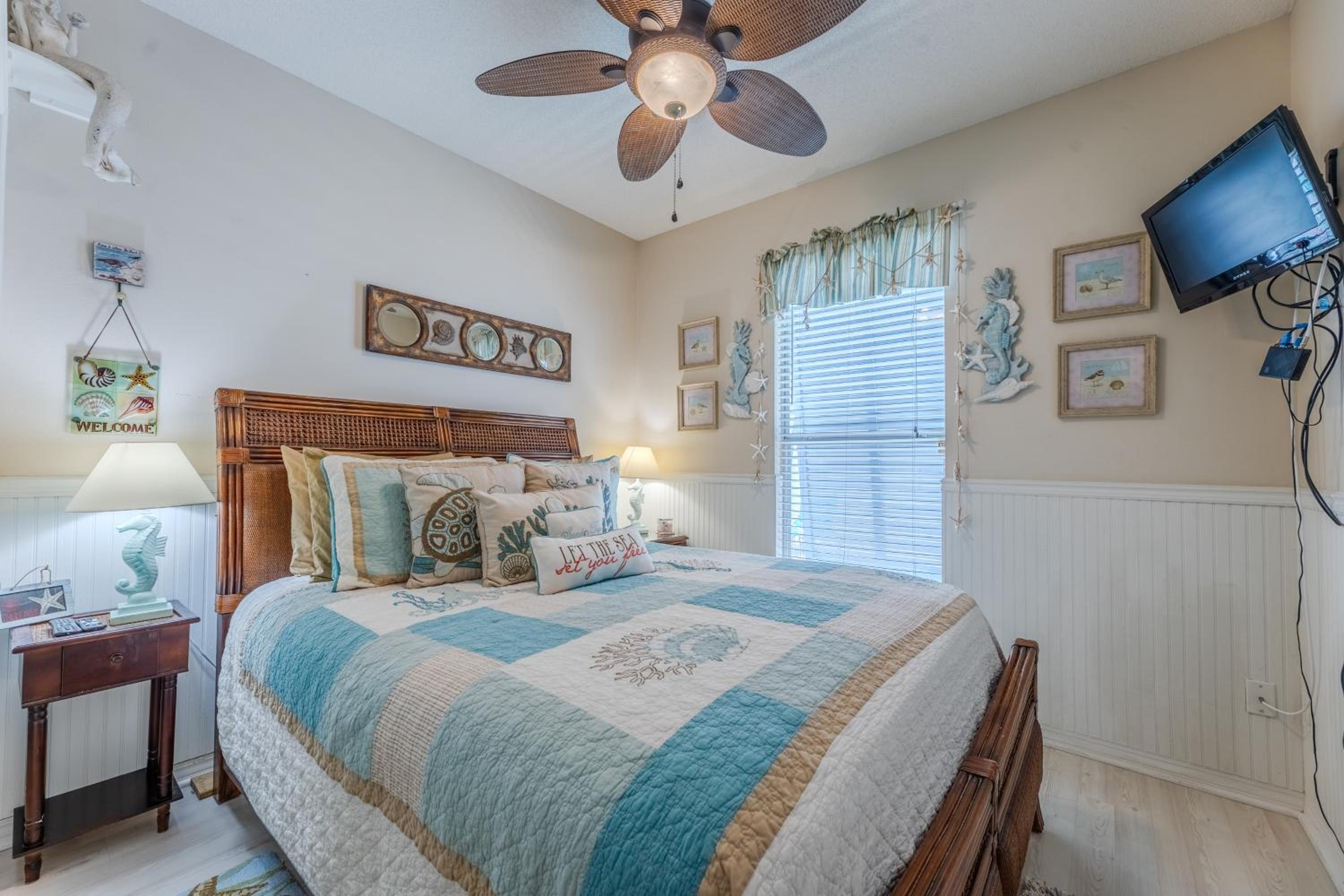 Castaway Cottage