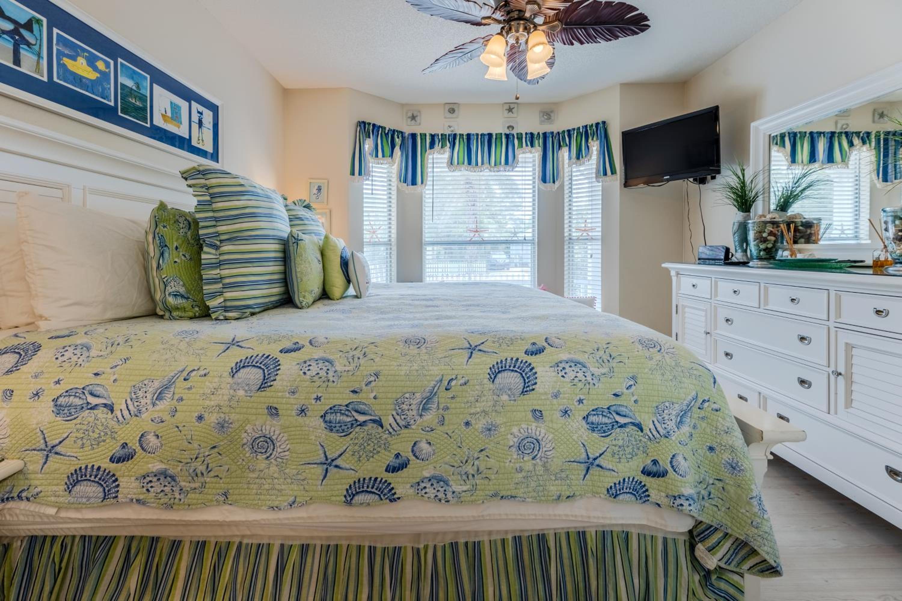 Castaway Cottage
