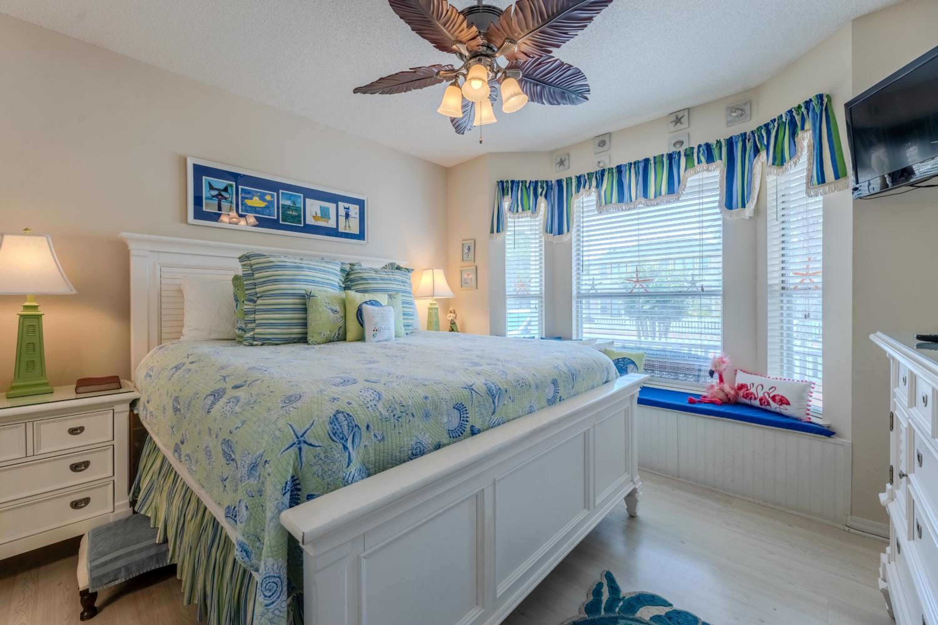 Castaway Cottage