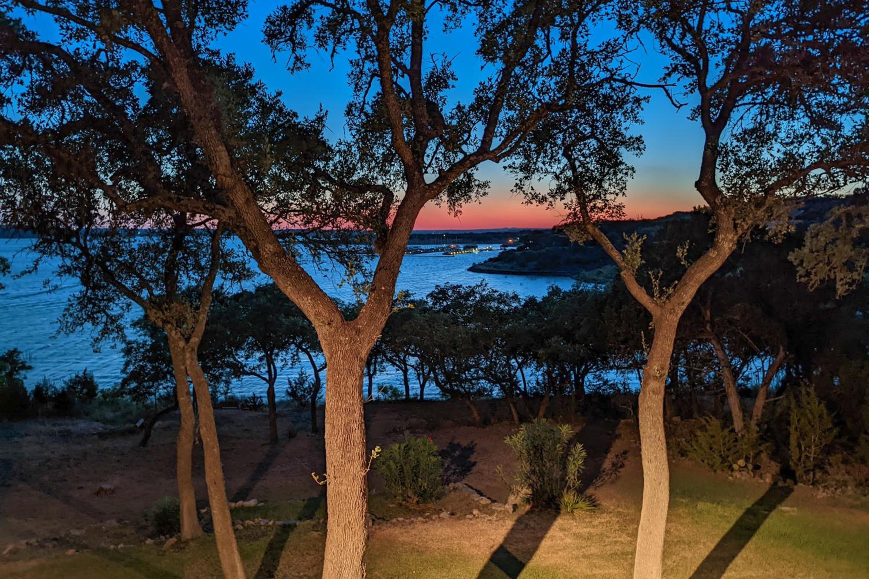 Waterfront Canyon Lake Retreat Dogs Welcome!
